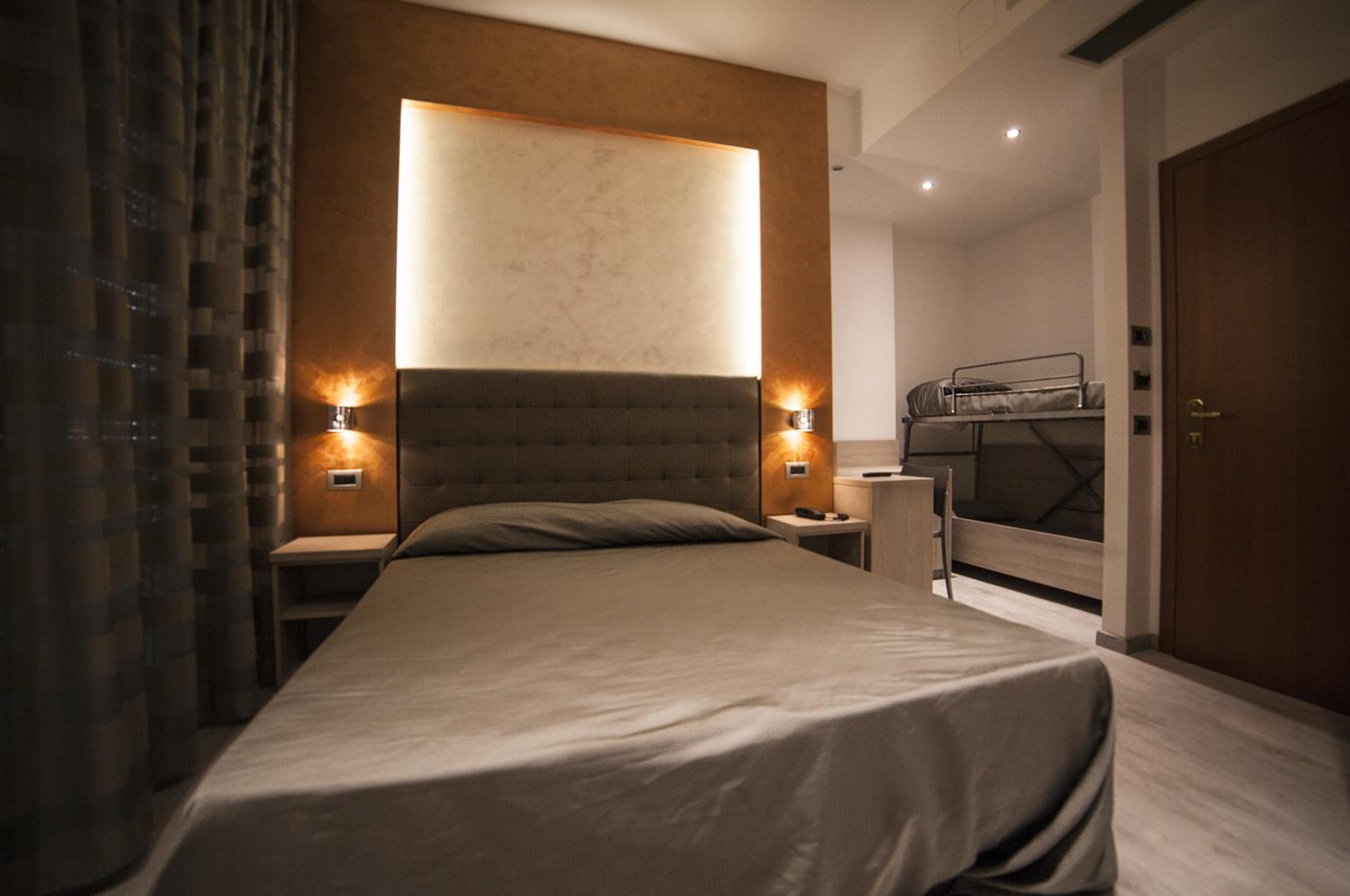 Comfort Quadruple Room - Photo 2