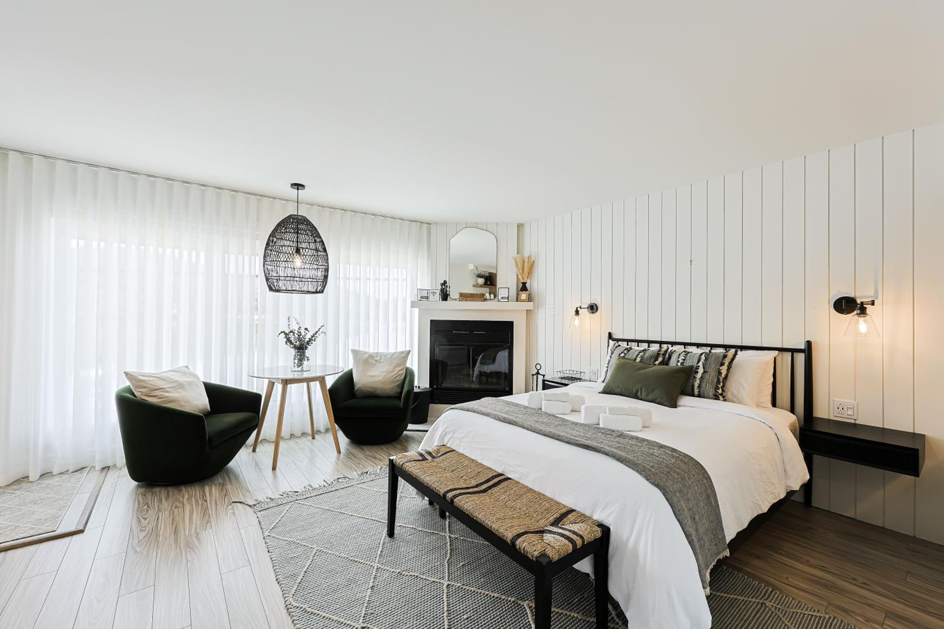 Queen Room with Spa Bath photo 1