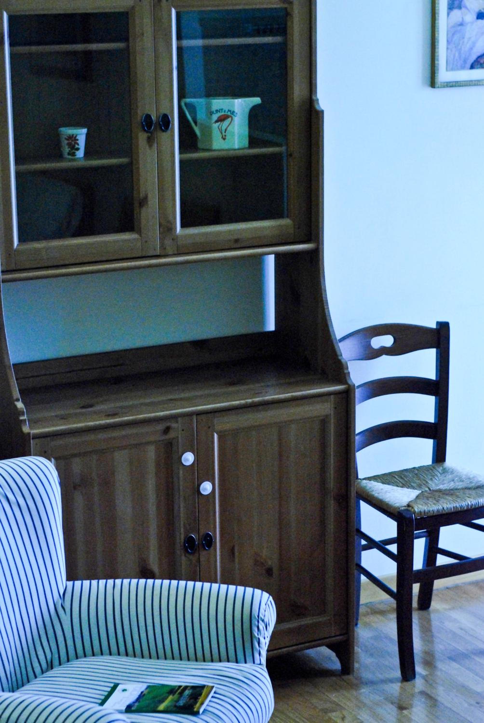 Economy Family Room - Photo 2