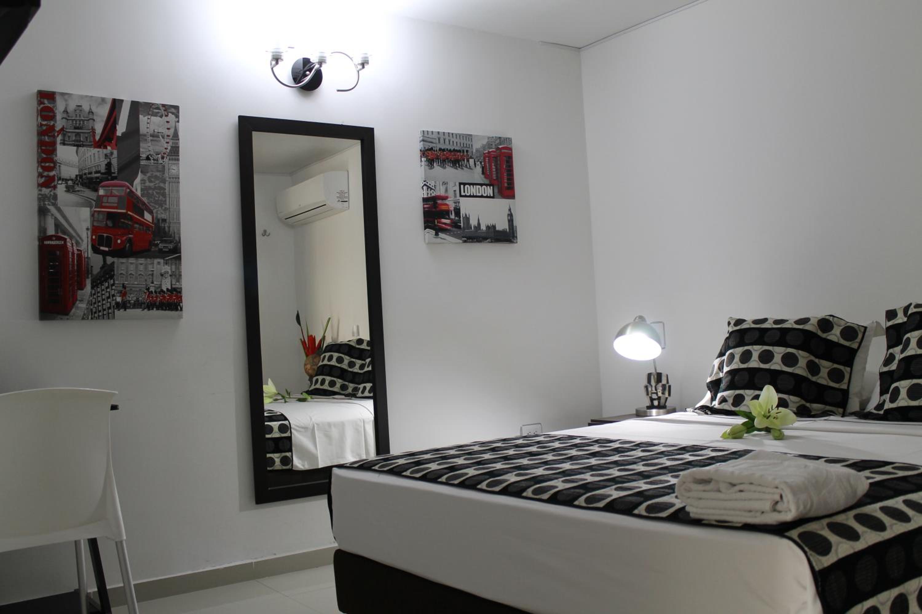Standard Double Room photo 2
