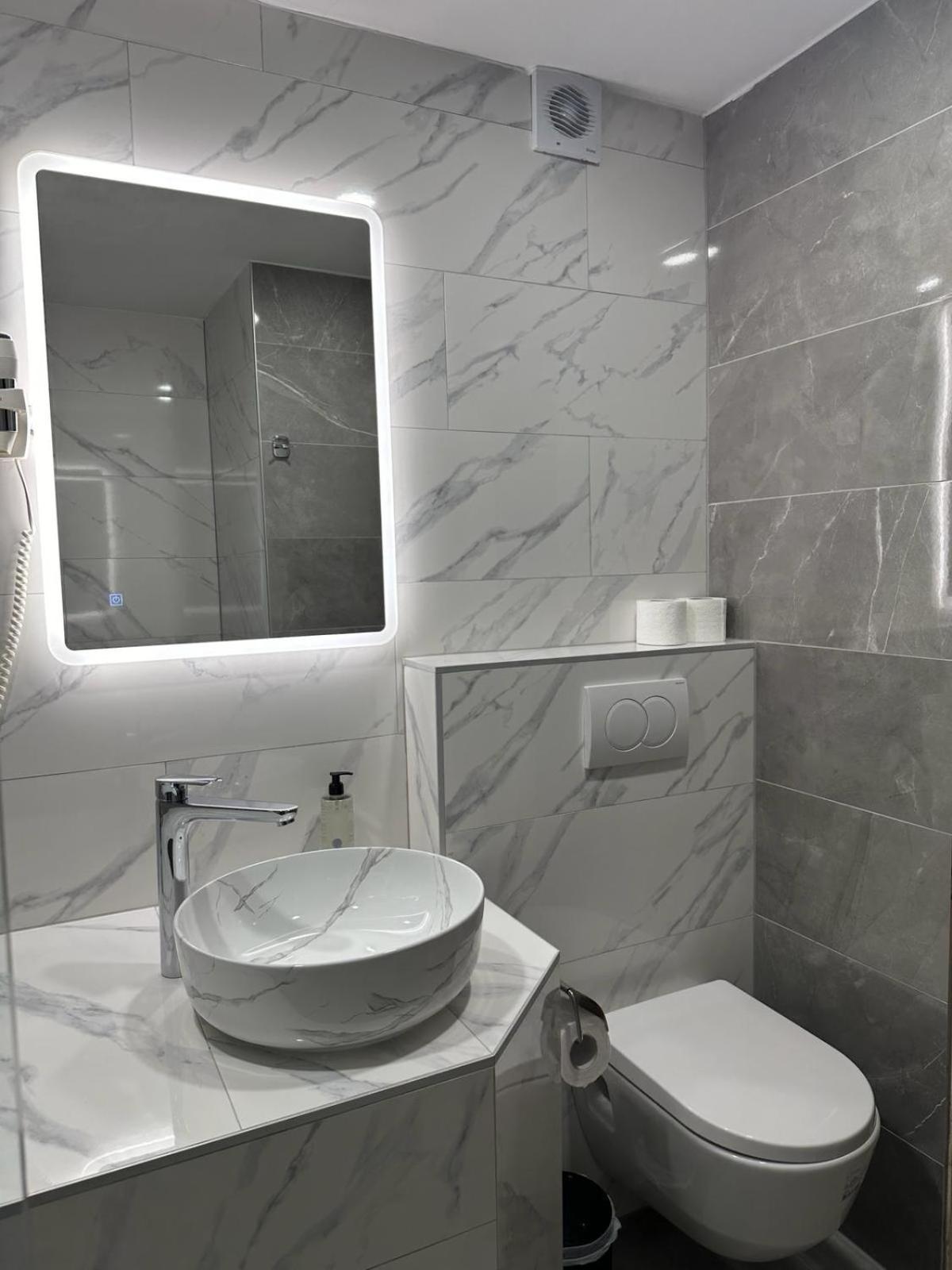 Triple Room - Photo 5