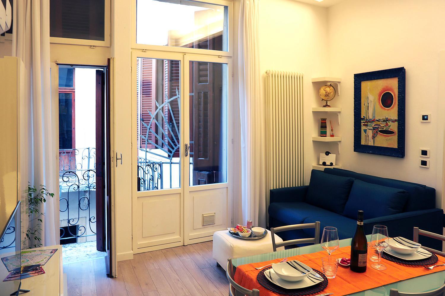 One-Bedroom Apartment