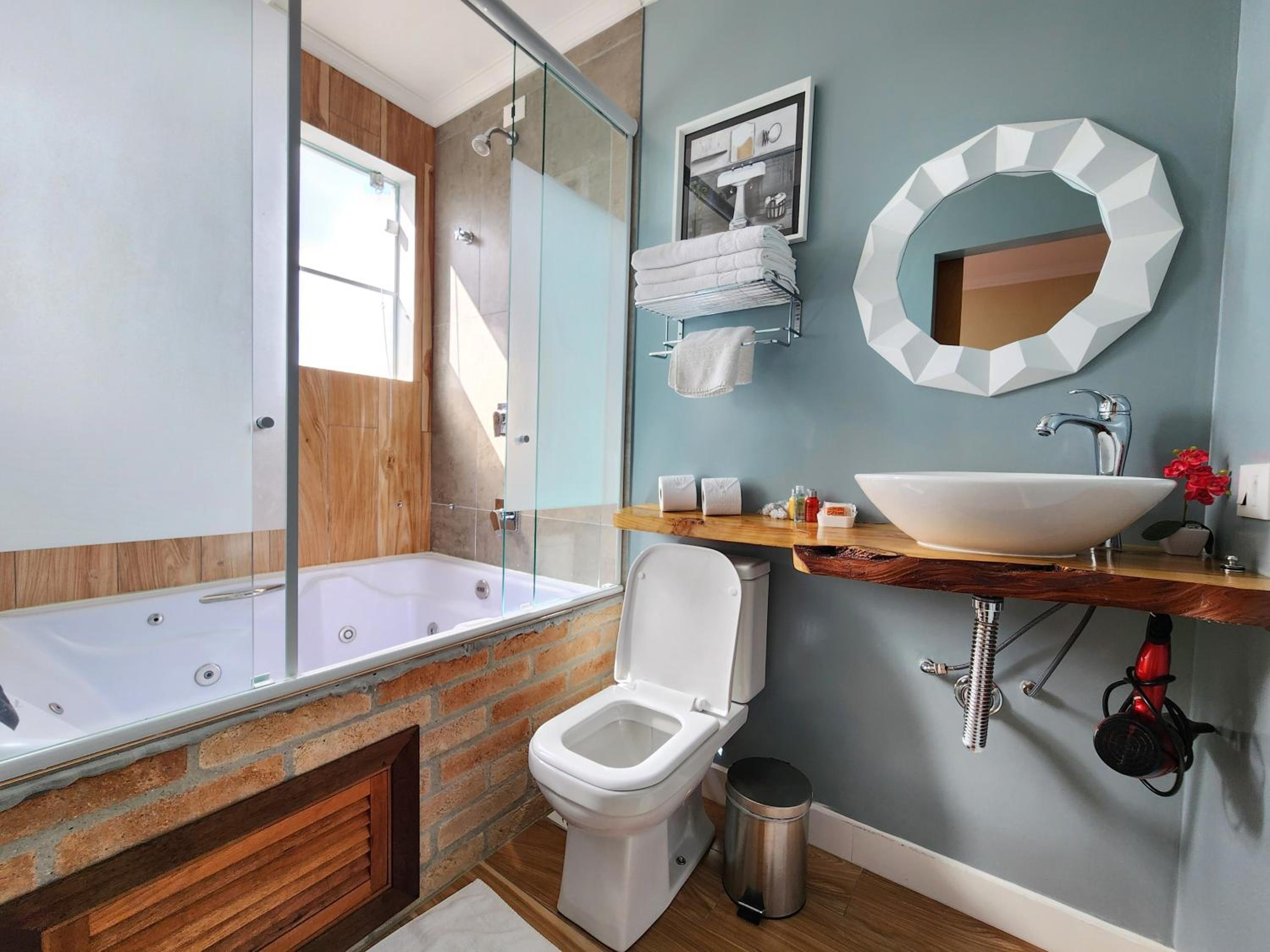 Triple Room with Bath photo 2