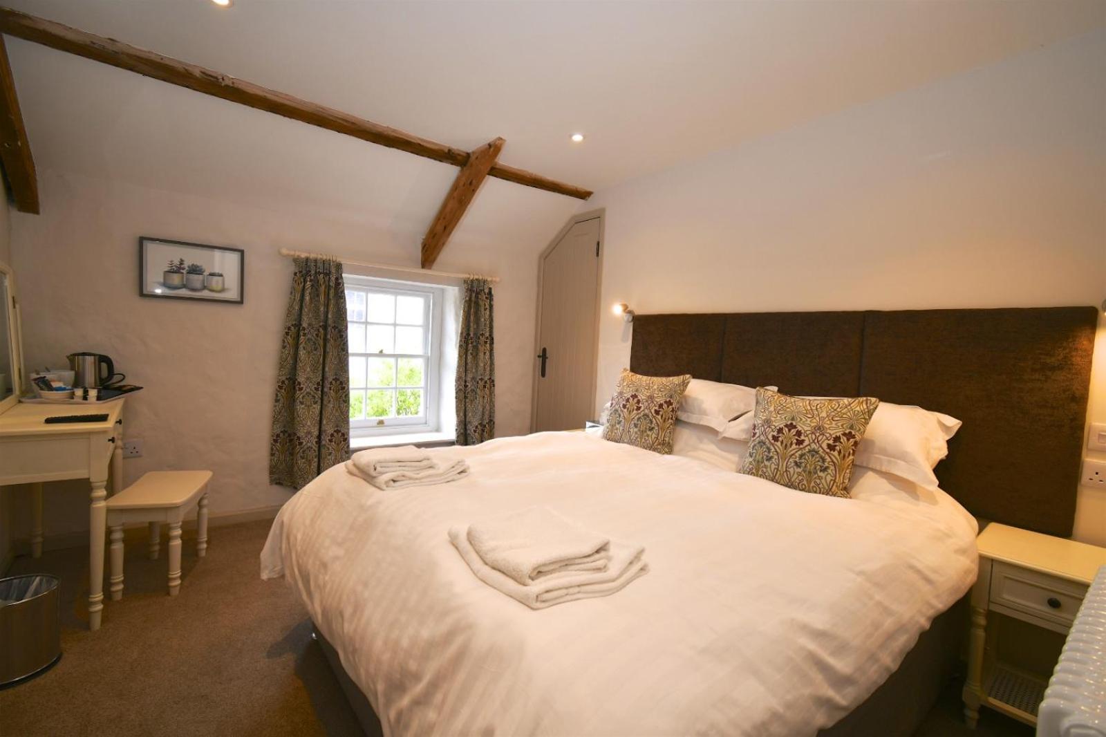 Double Room with Private External Bathroom photo 1