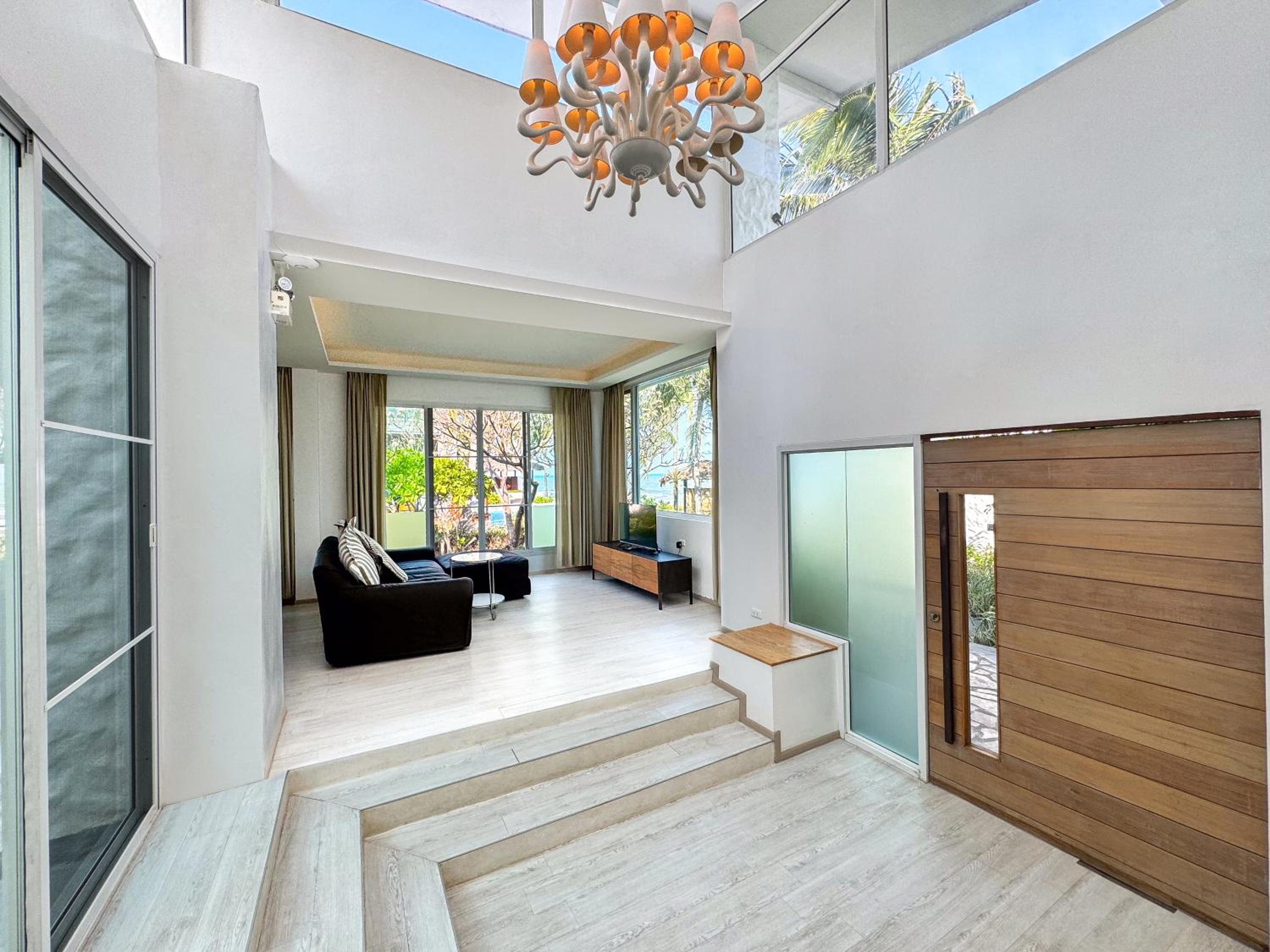Two-Bedroom Villa - Photo 10