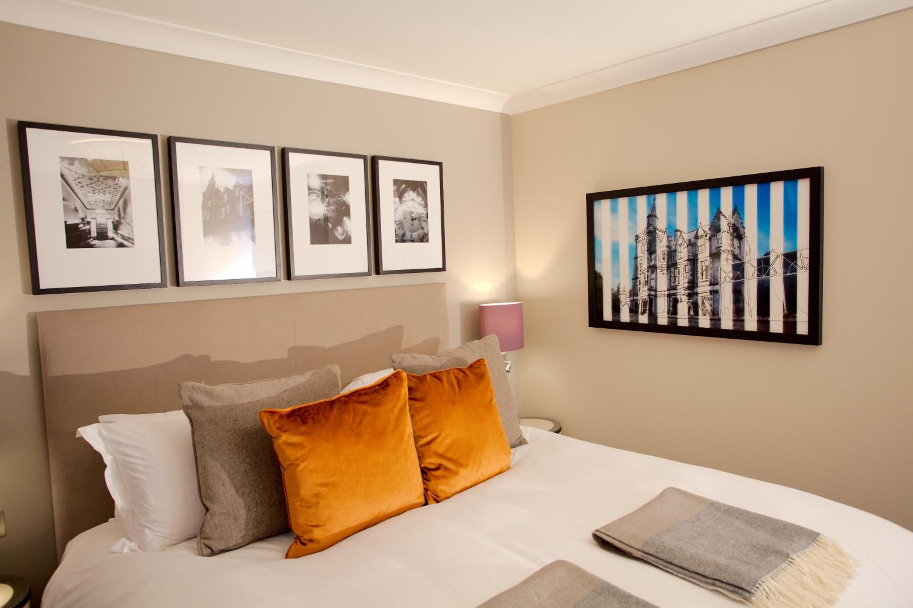 Privilege Double Room- No Pets - Photo 2