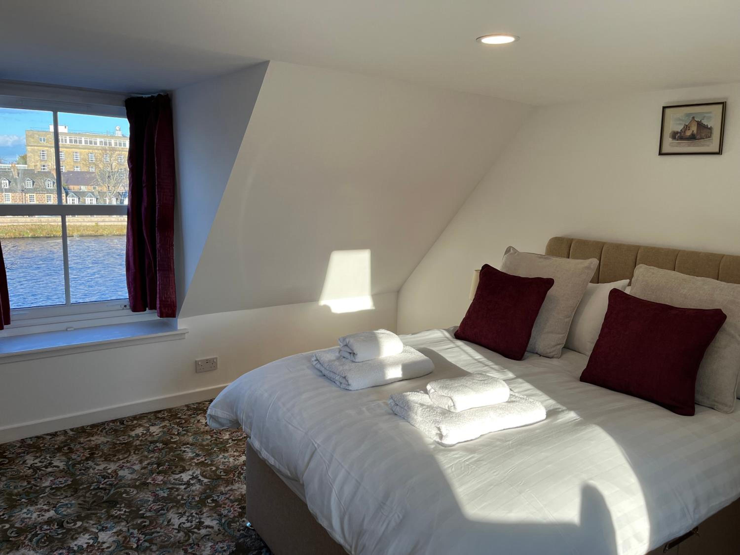 Double Room with Private Bathroom photo 1