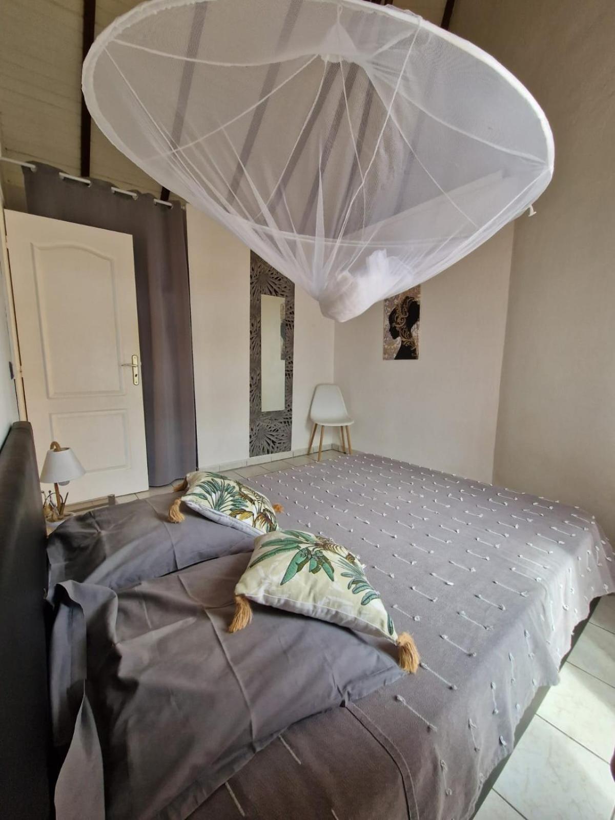 One-Bedroom House photo 2