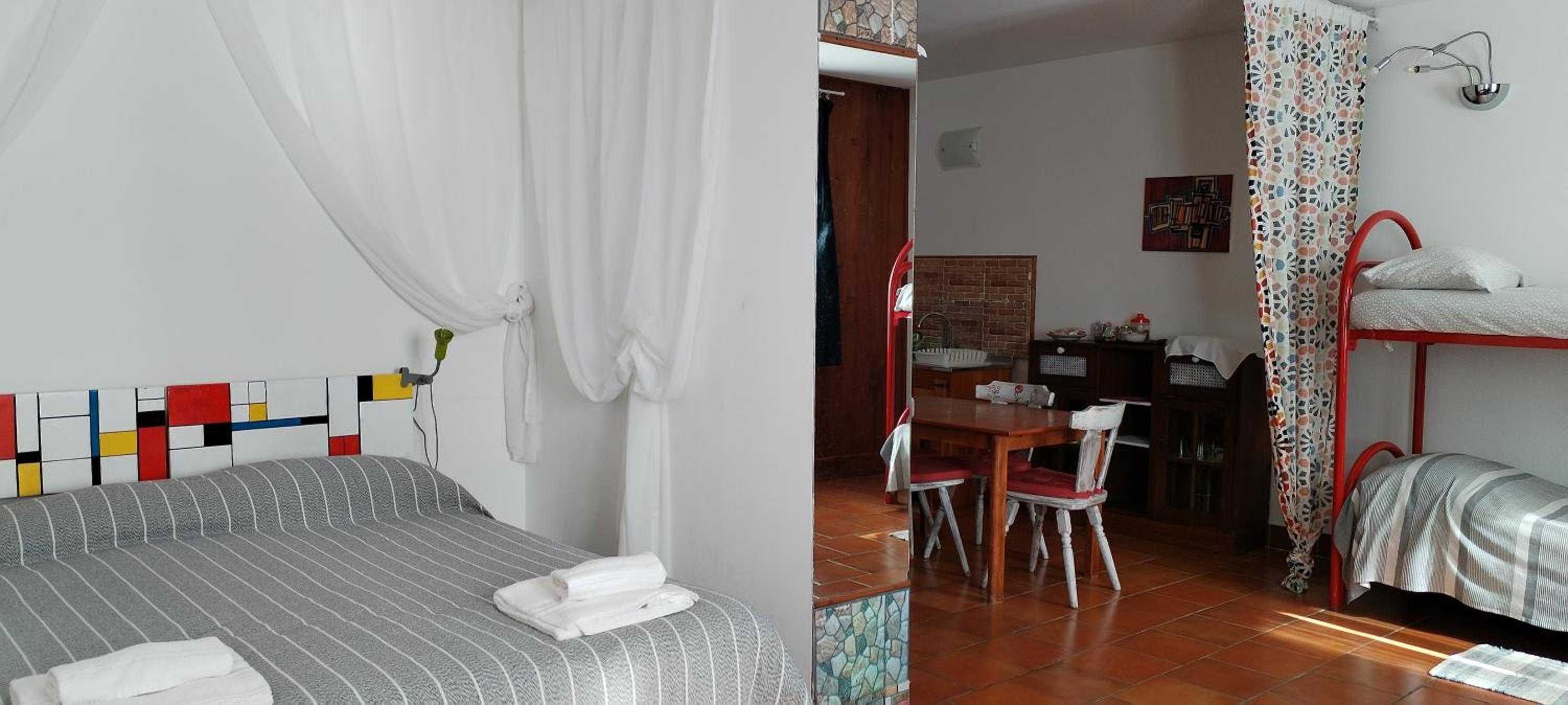 Quadruple Room with Private Bathroom photo 1