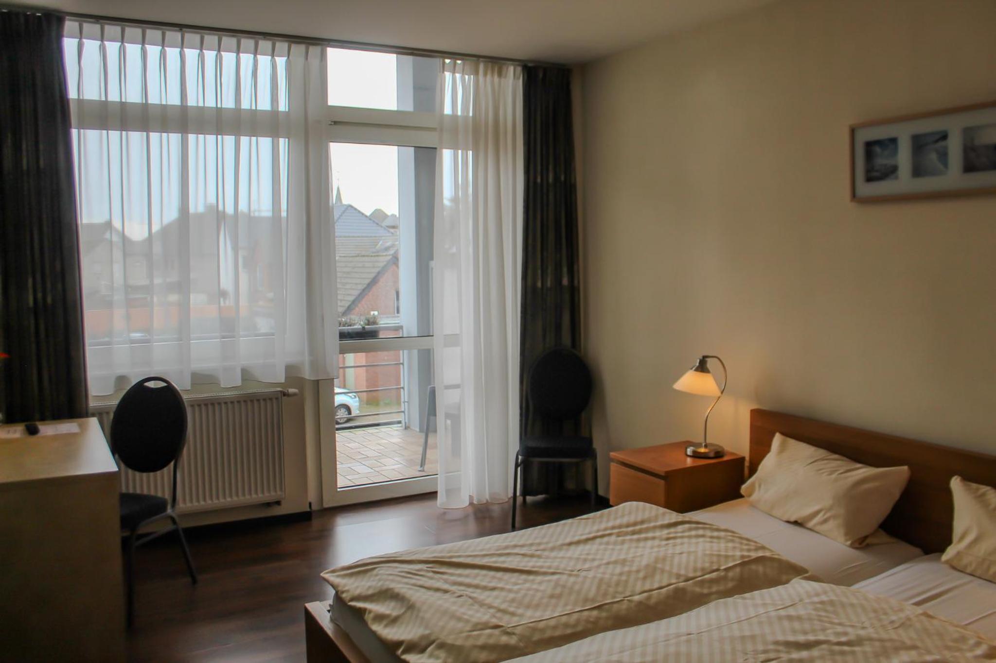 Deluxe Double Room with Balcony - Photo 1