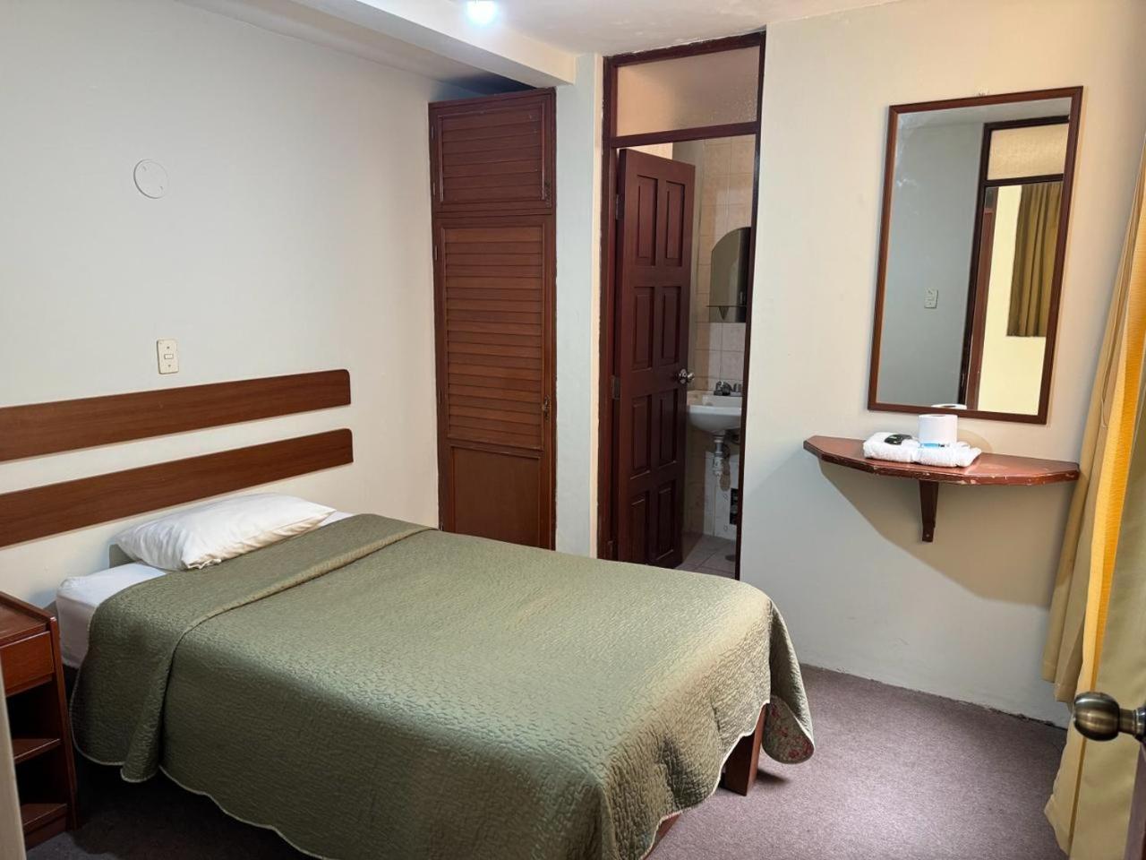 Standard Single Room