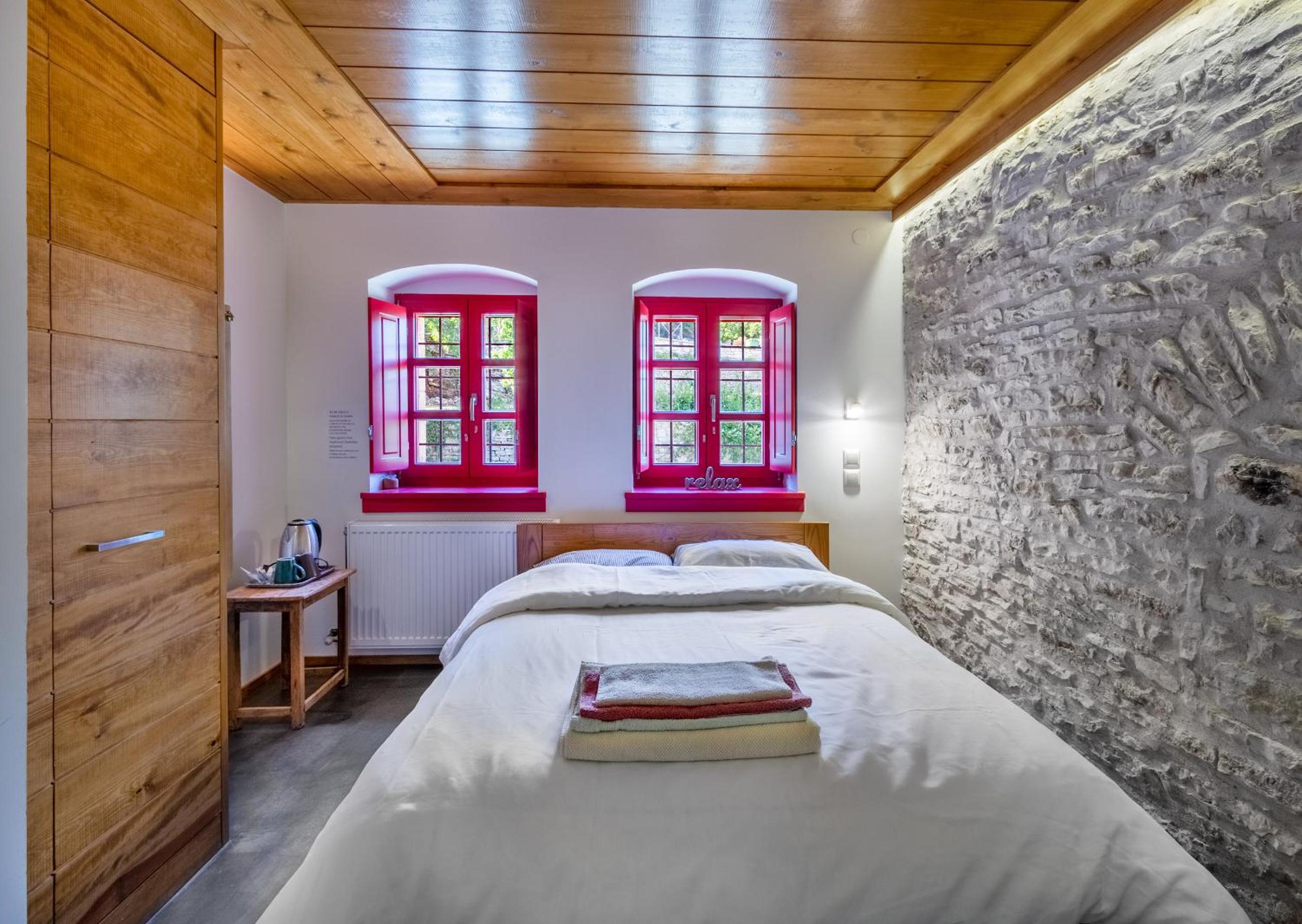 Double Room with Private Bathroom photo 1