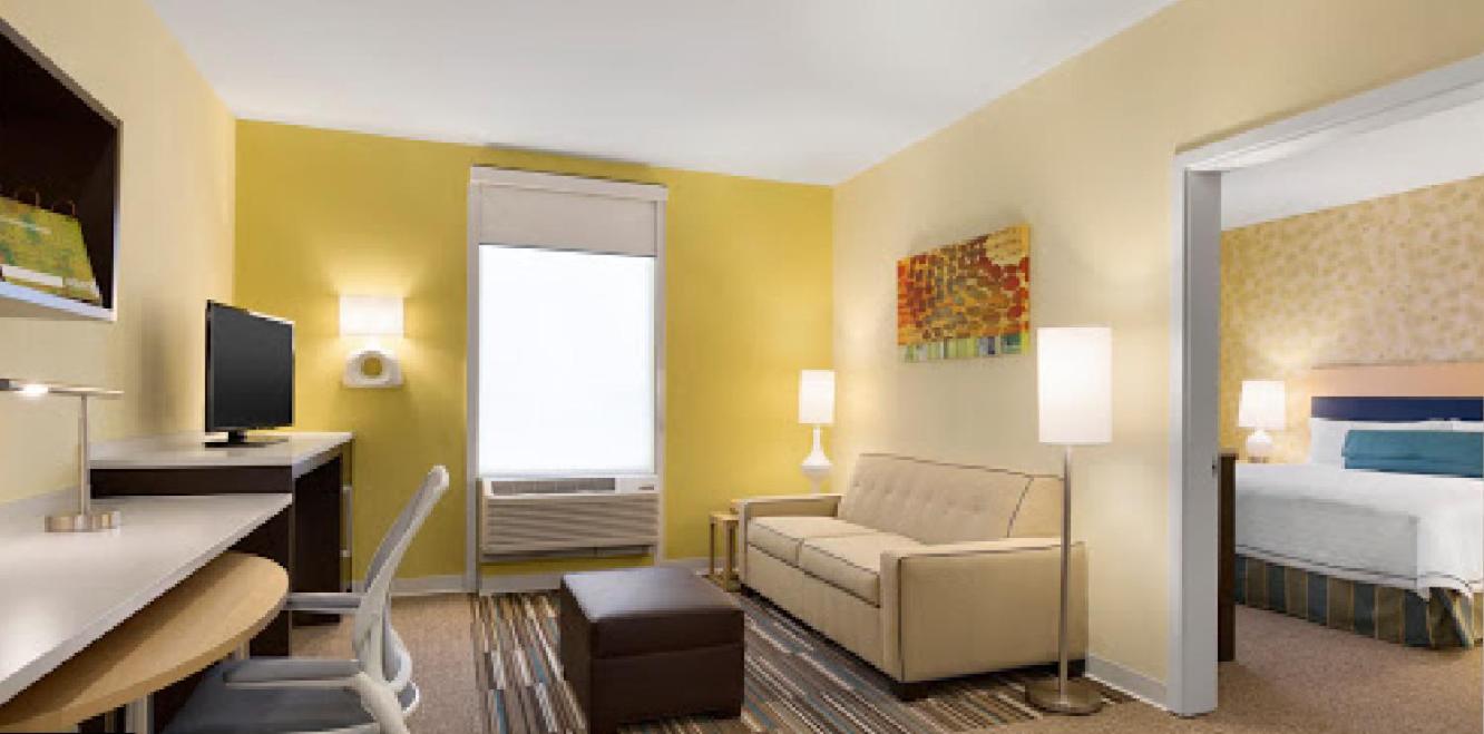 One-Bedroom King Suite - Non-Smoking photo 3