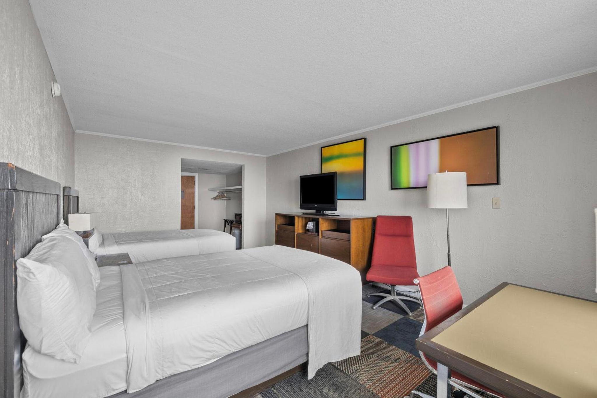Double Room with balcony and oceanfront  photo 3