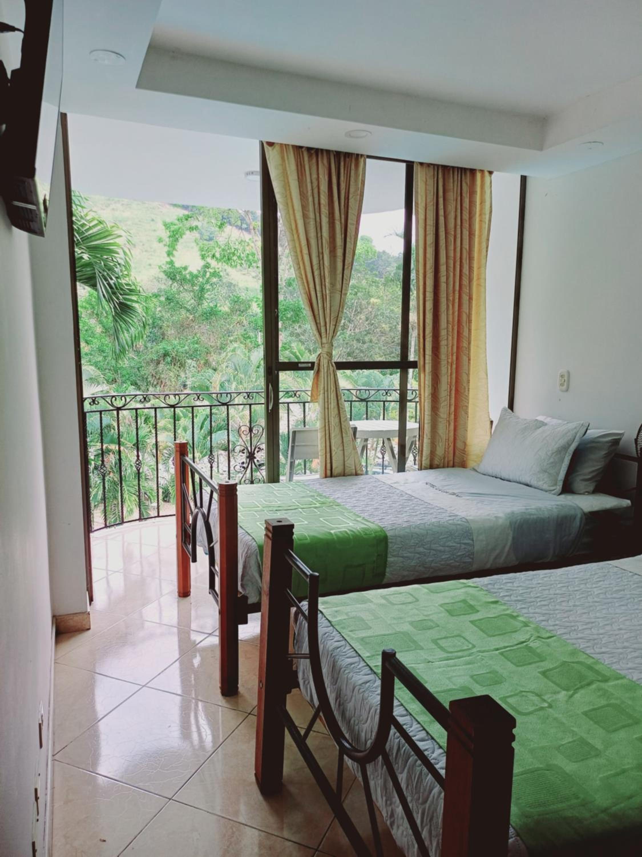 Twin Room with Balcony photo 1