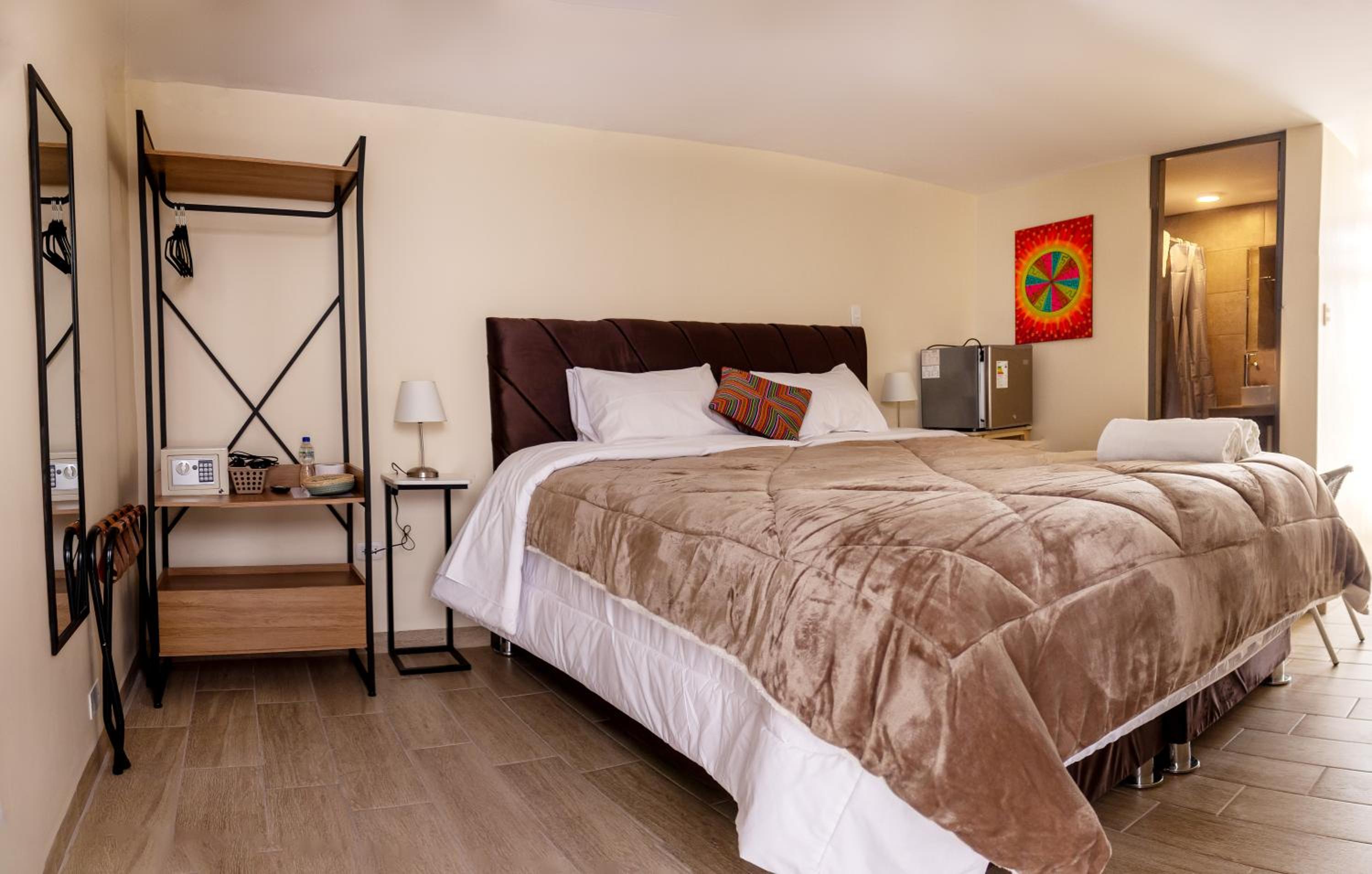 Deluxe King Room photo 1