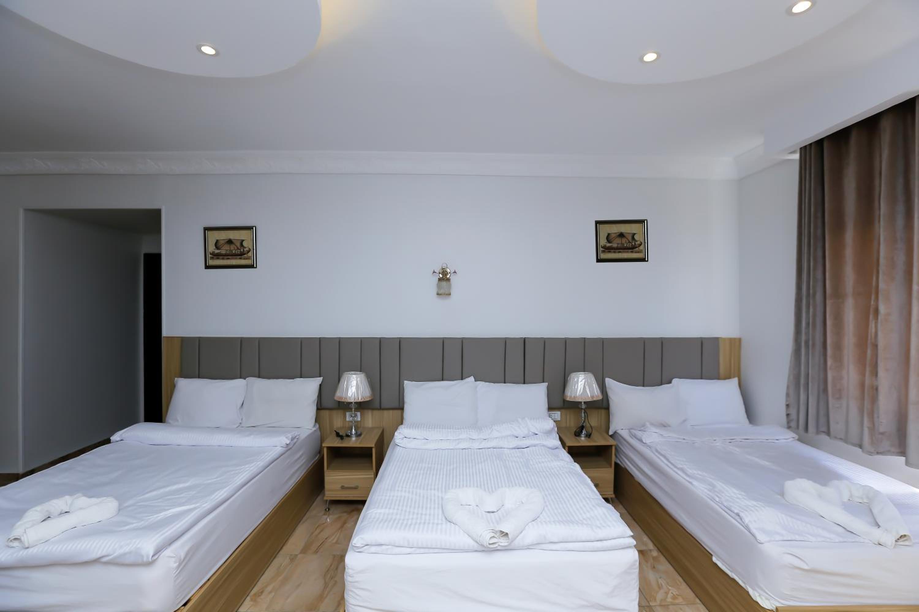 Comfort Triple Room - Photo 10