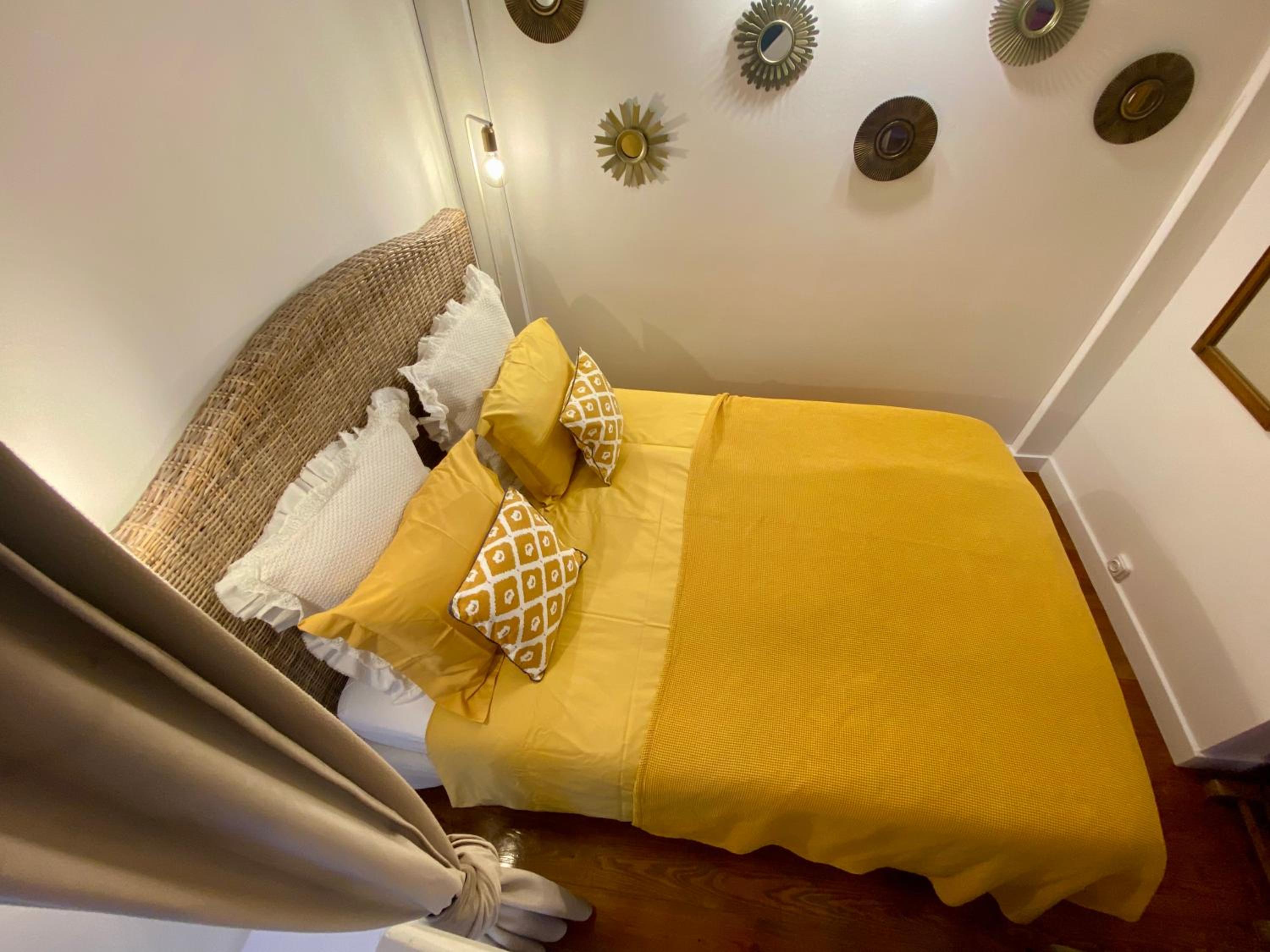 Deluxe Studio with Mezzanine - Photo 20