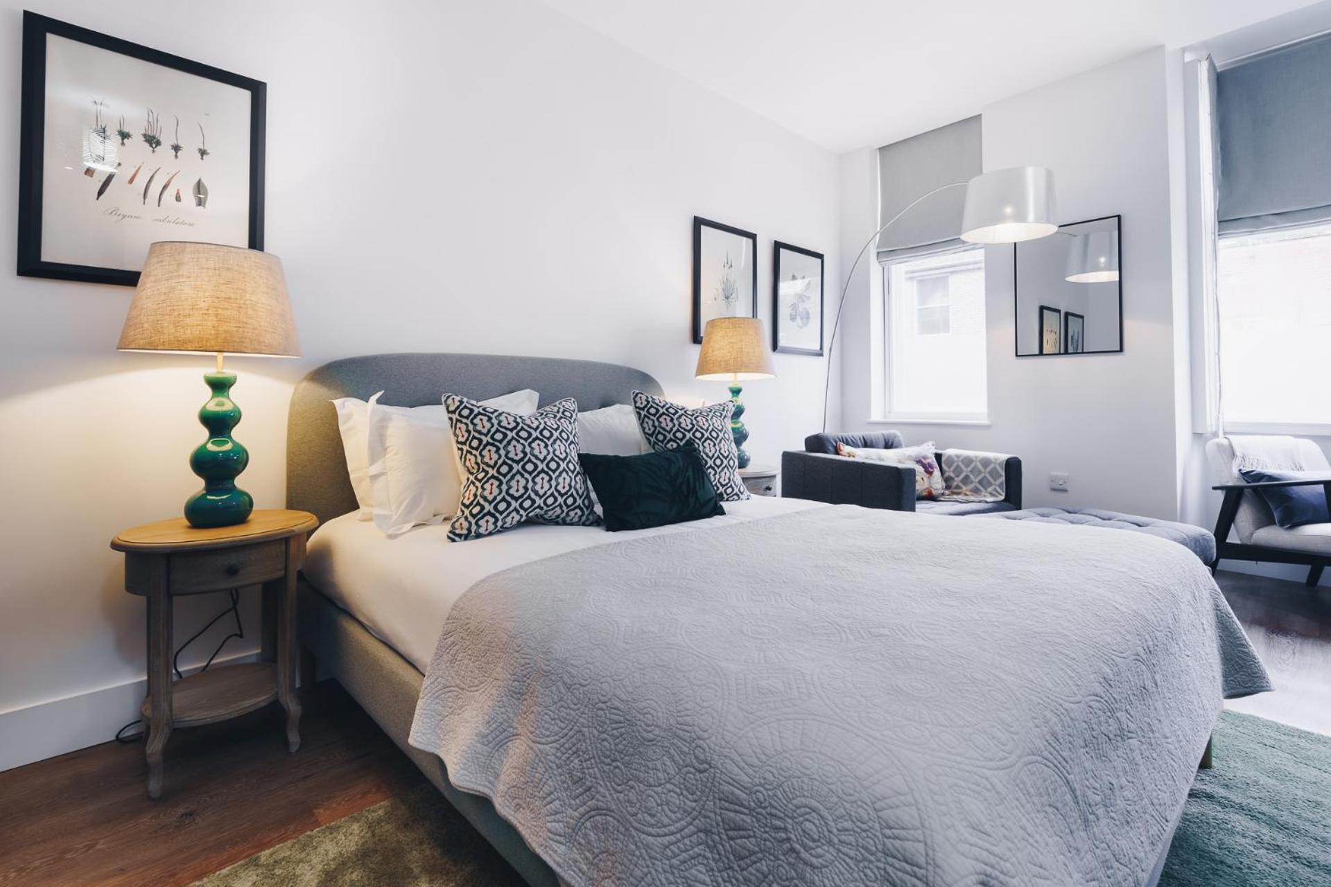 Apartment photo 2