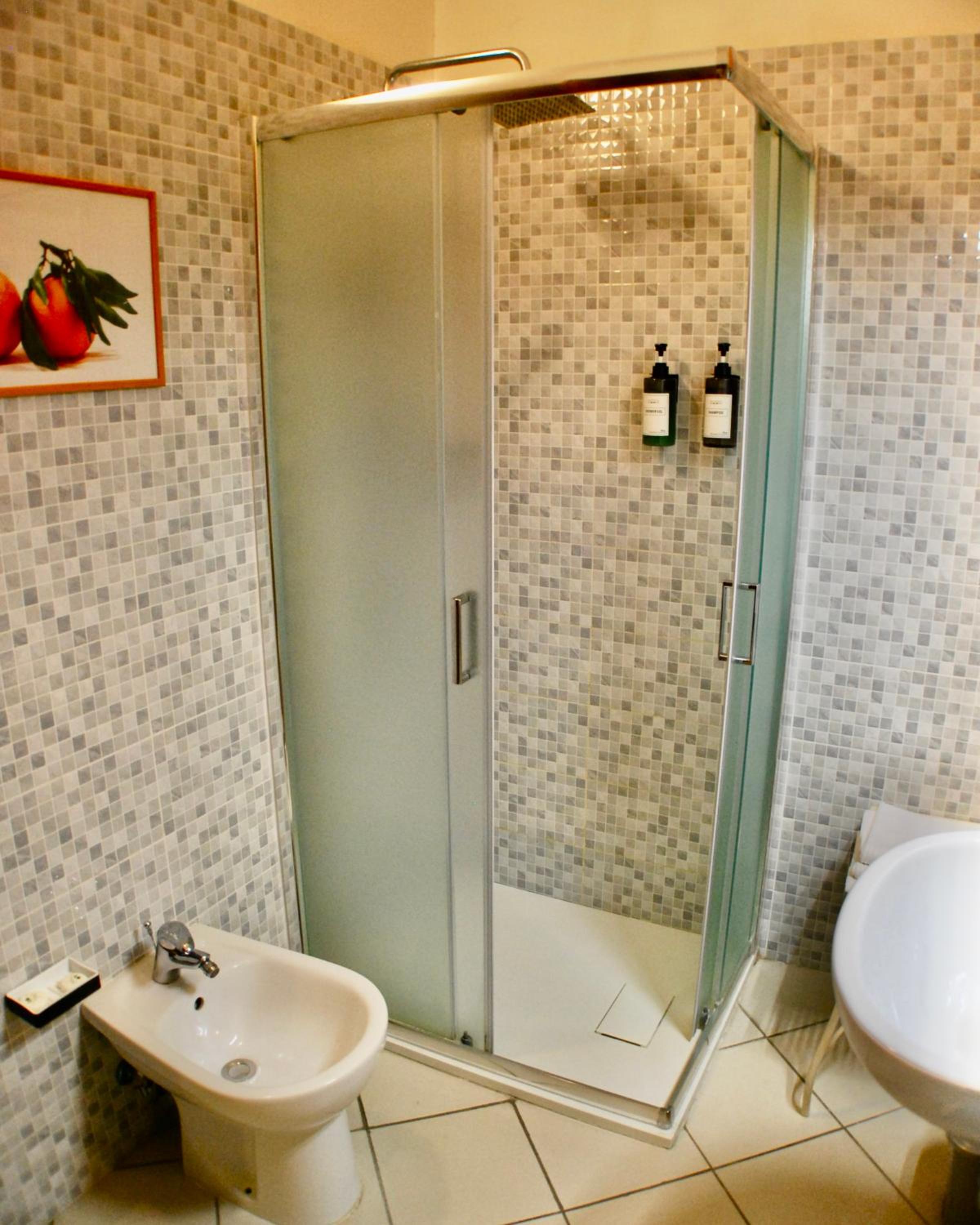 Triple Room - Photo 6