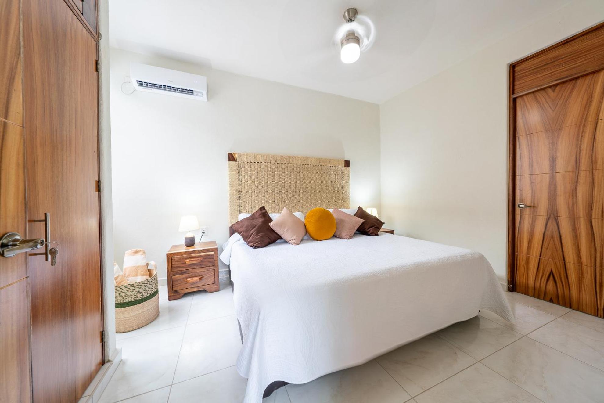Superior Apartment photo 1