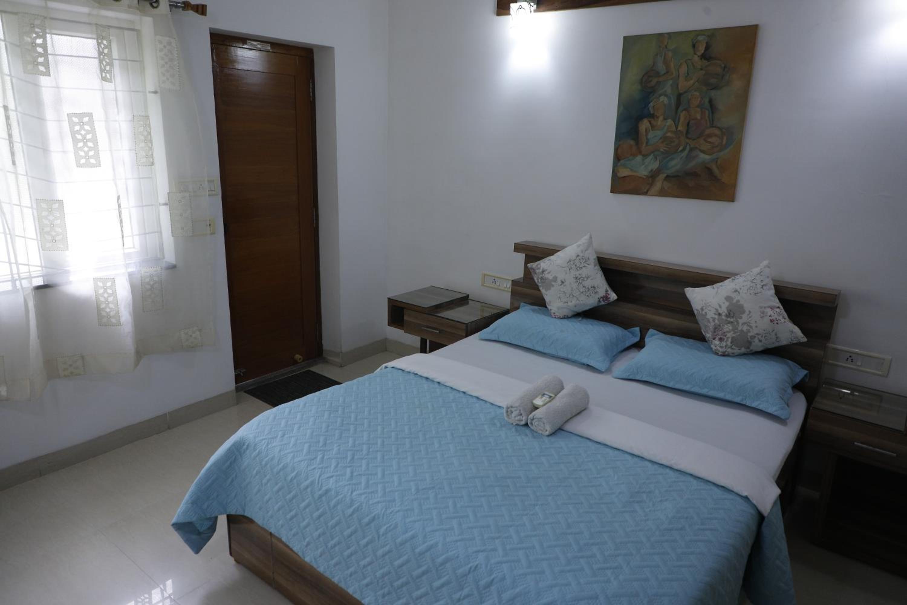 Three-Bedroom Premium Apartment with Balcony photo 3