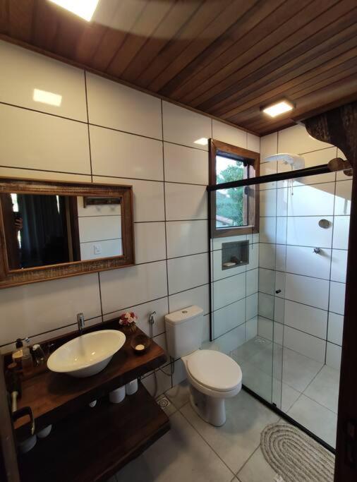 Three-Bedroom House photo 2