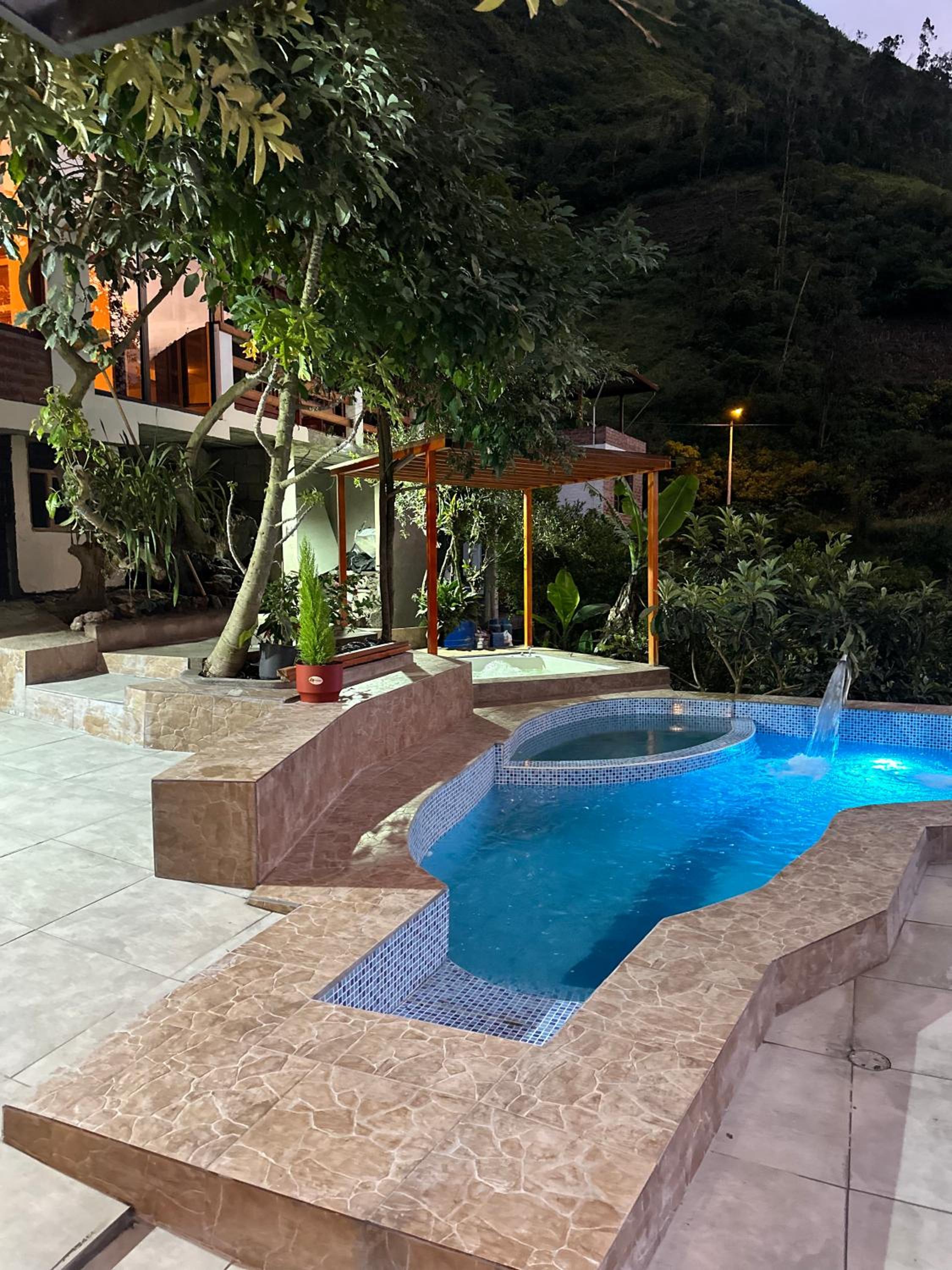 King Suite with Spa Bath photo 3