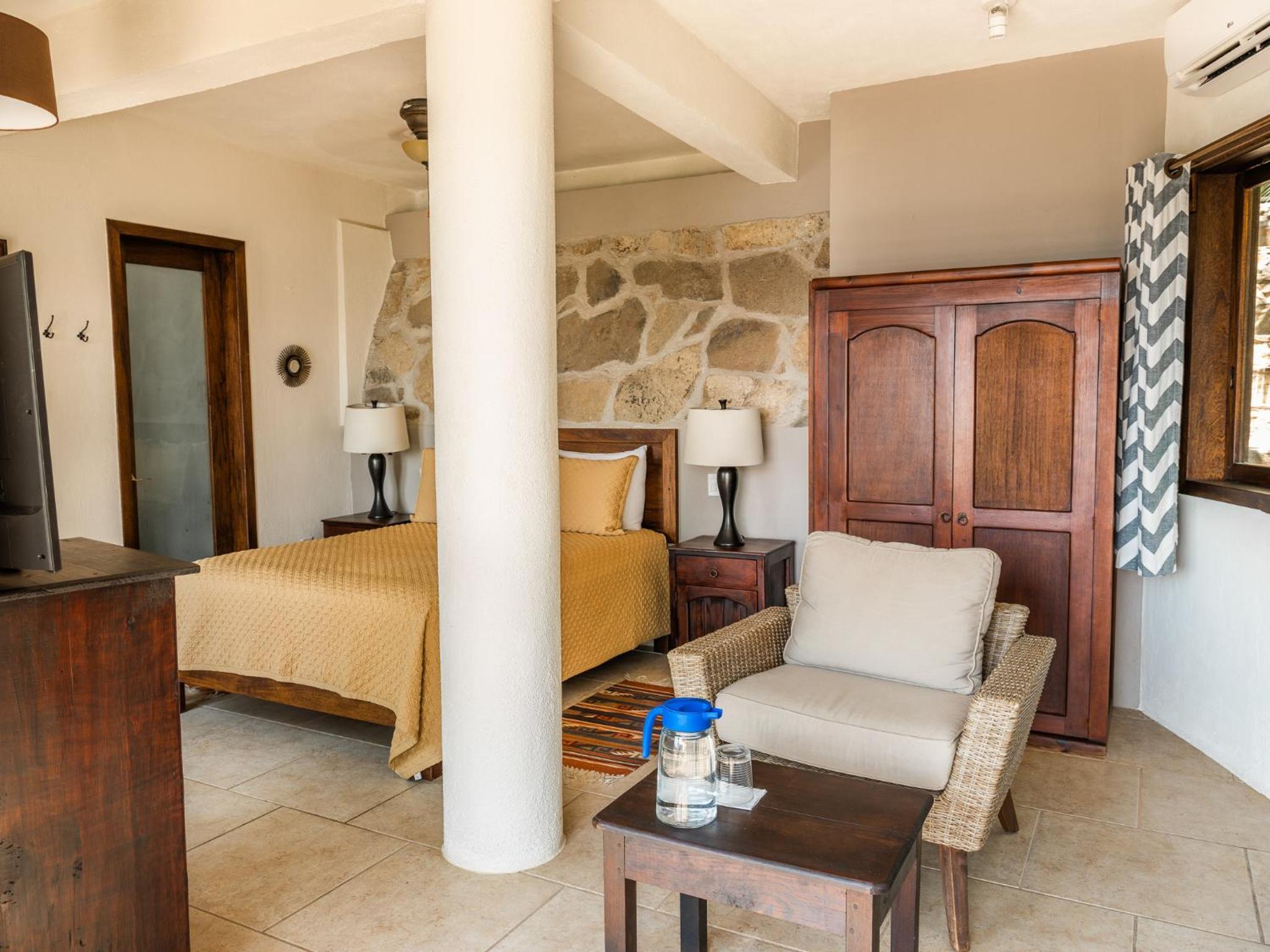 King Room with Sea View photo 3