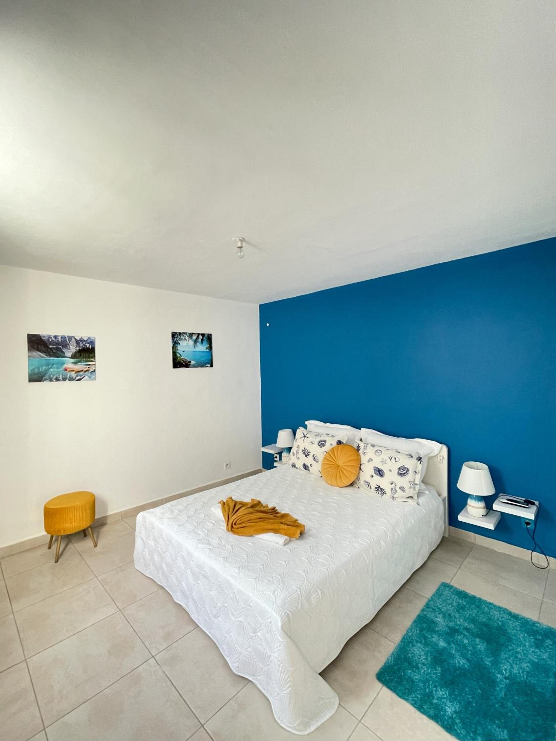 Villa photo 2