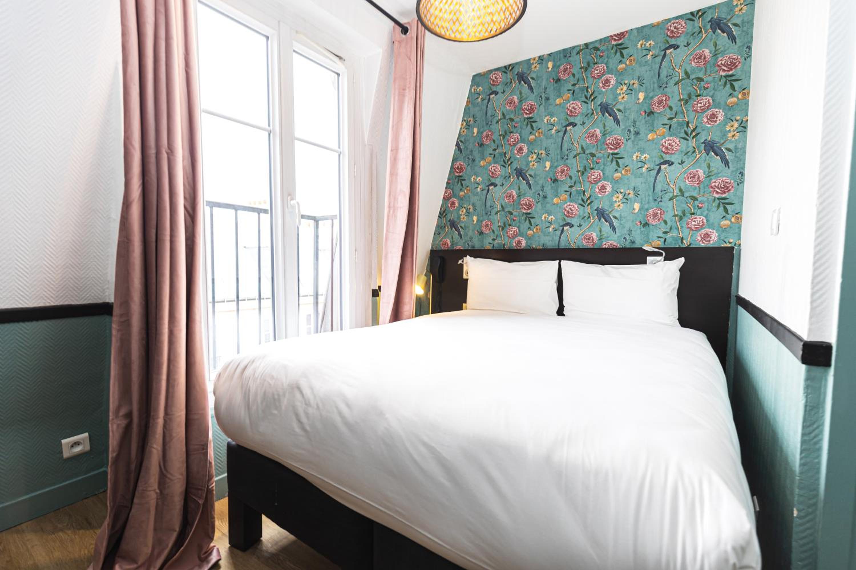 Small Double Room photo 2