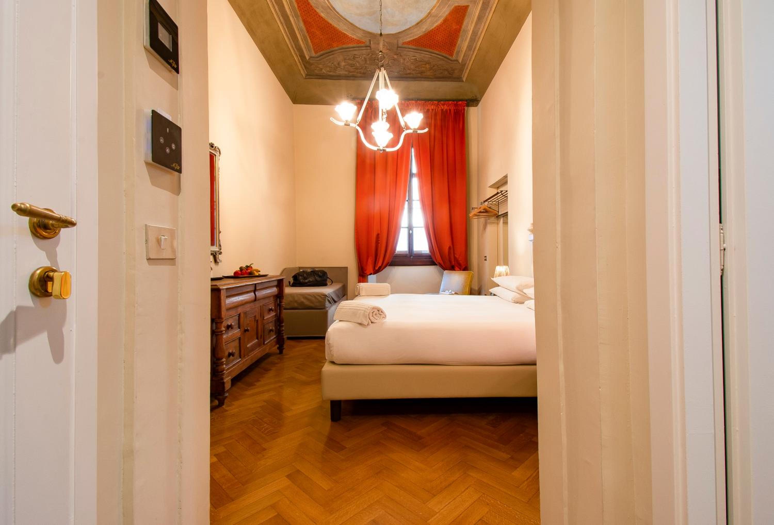 Deluxe Room photo 2