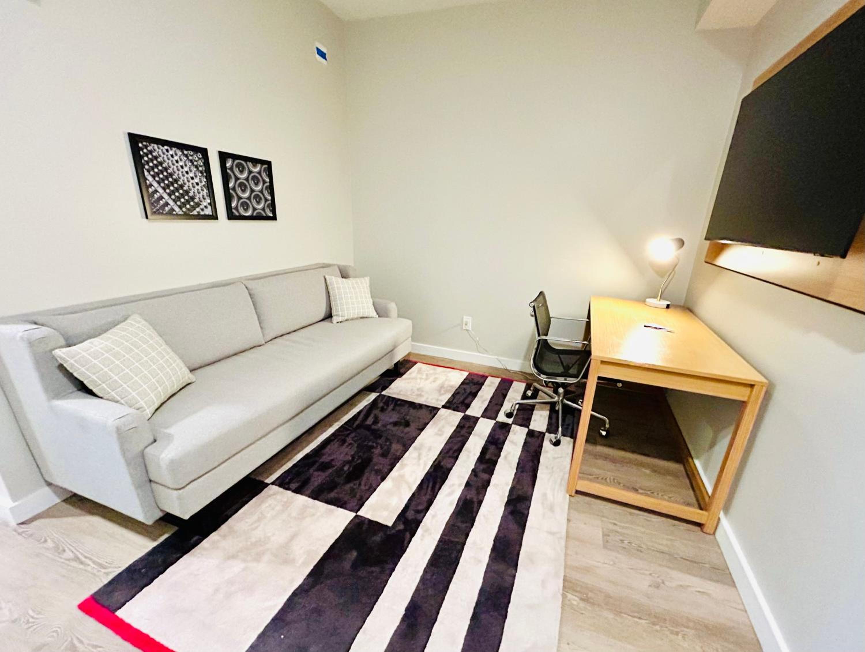 One Bedroom Suite with Office - Photo 10
