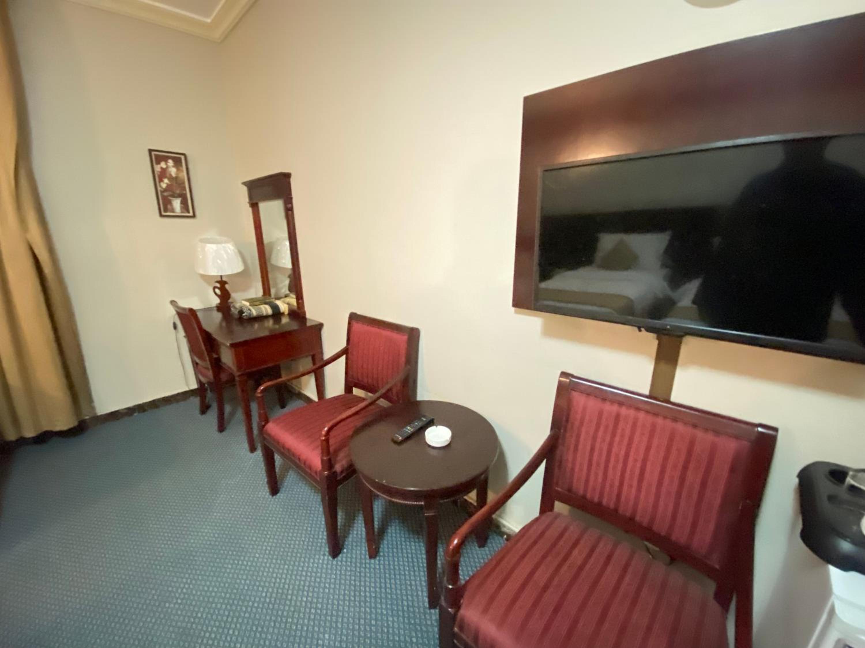 Family Suite - Photo 12