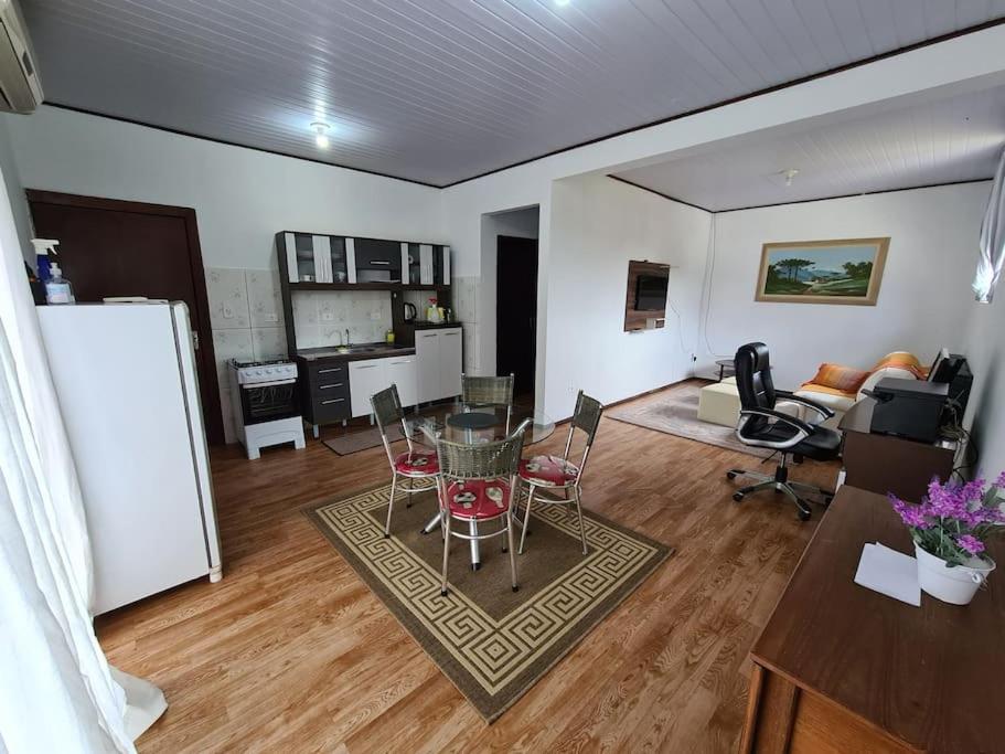 Two-Bedroom Apartment photo 2