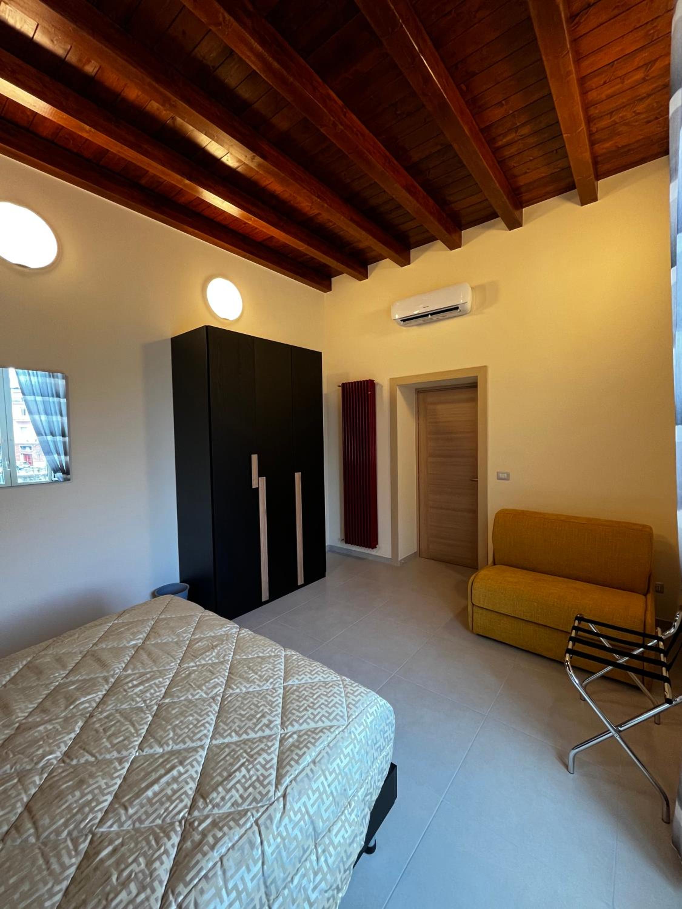 Superior Apartment - Photo 9