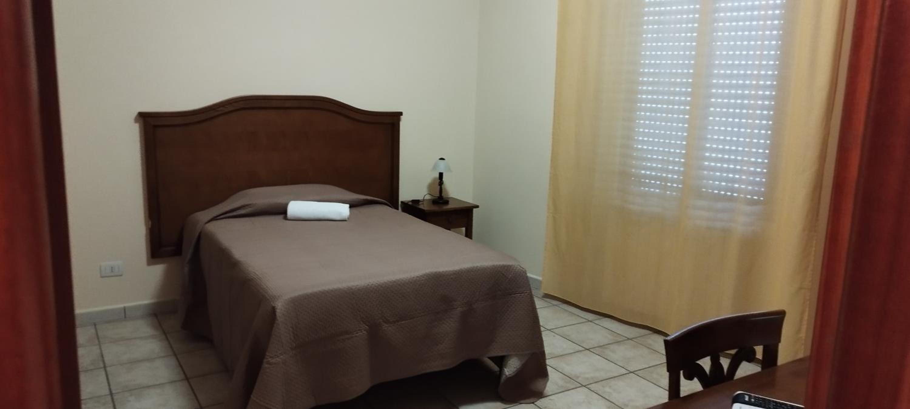Single Room photo 2