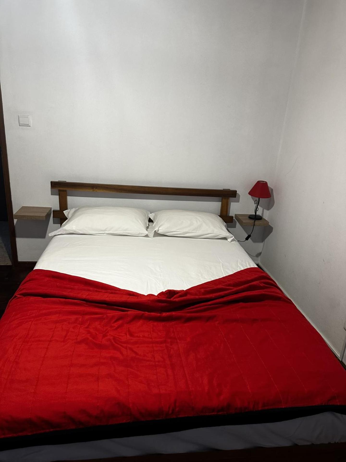 Double Room with External Private Bathroom photo 1