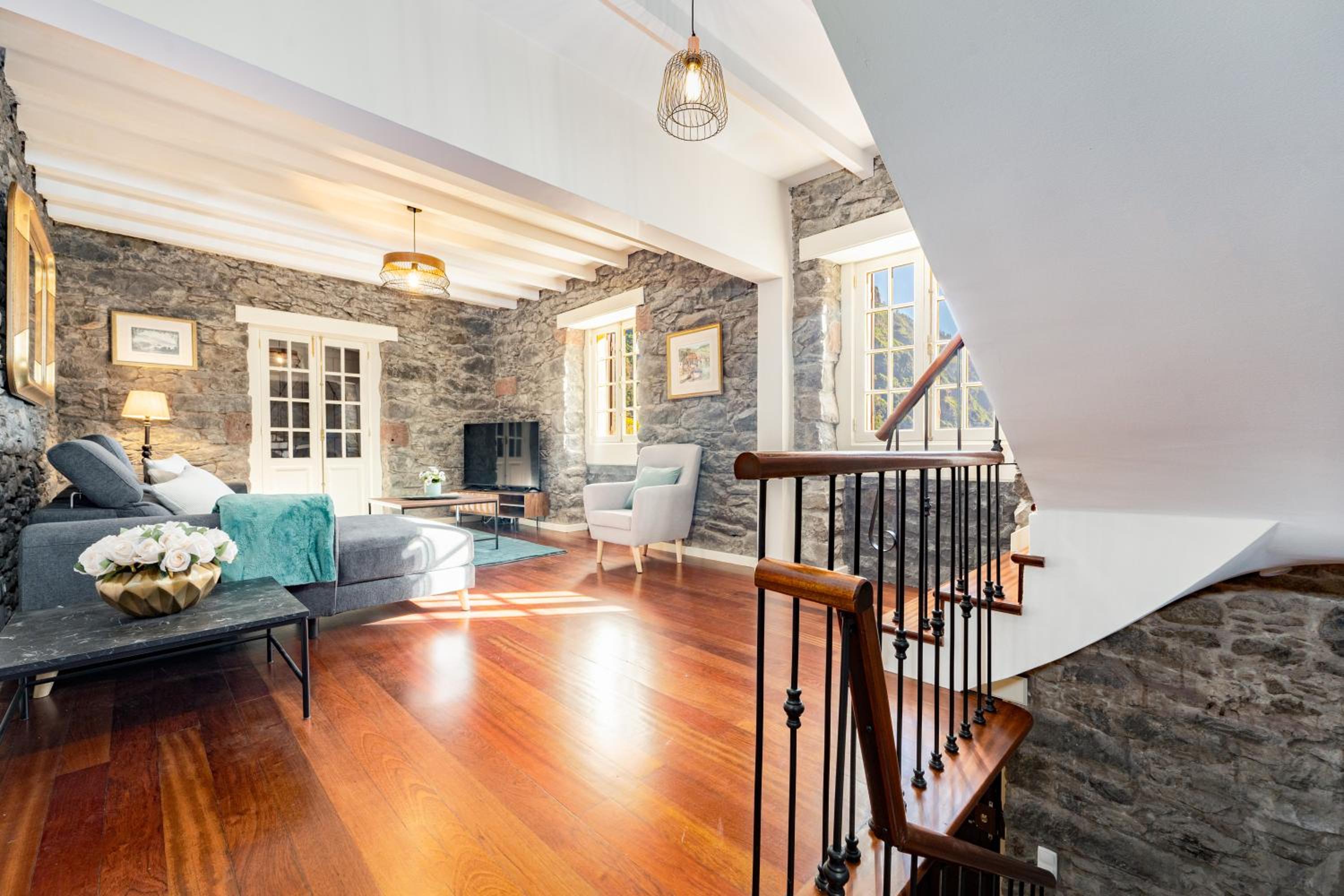 Villa photo 1