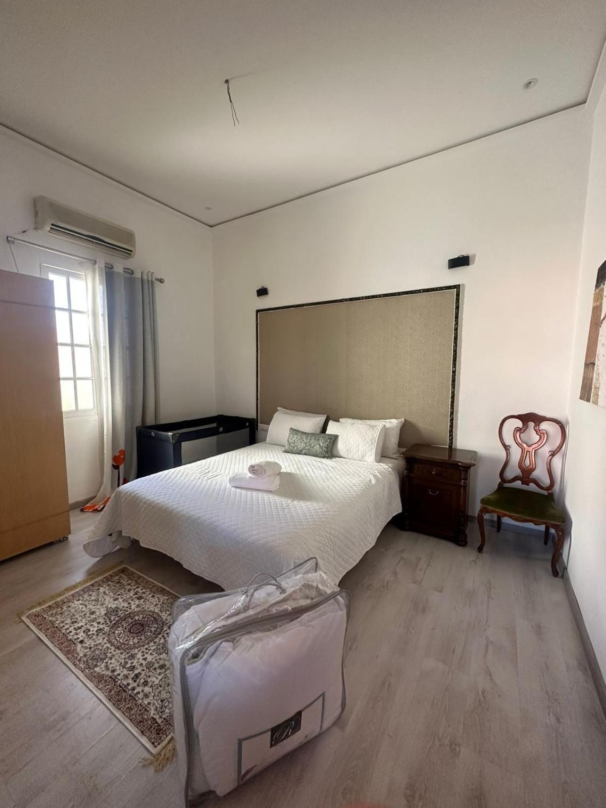 Two-Bedroom Villa - Photo 9