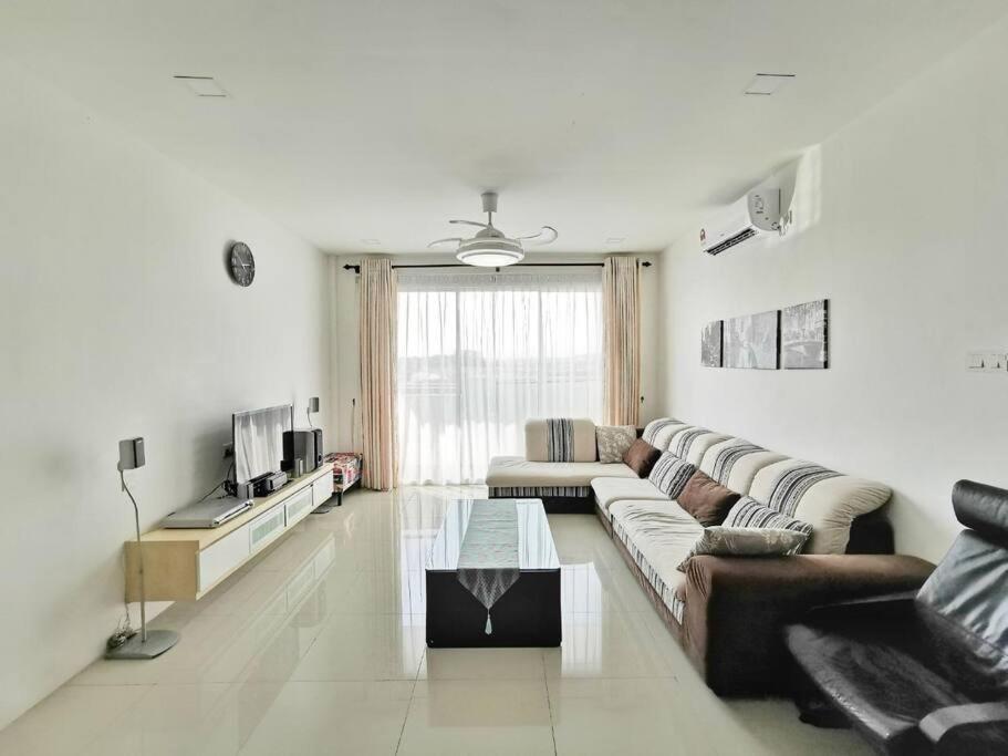 Two-Bedroom Apartment photo 1