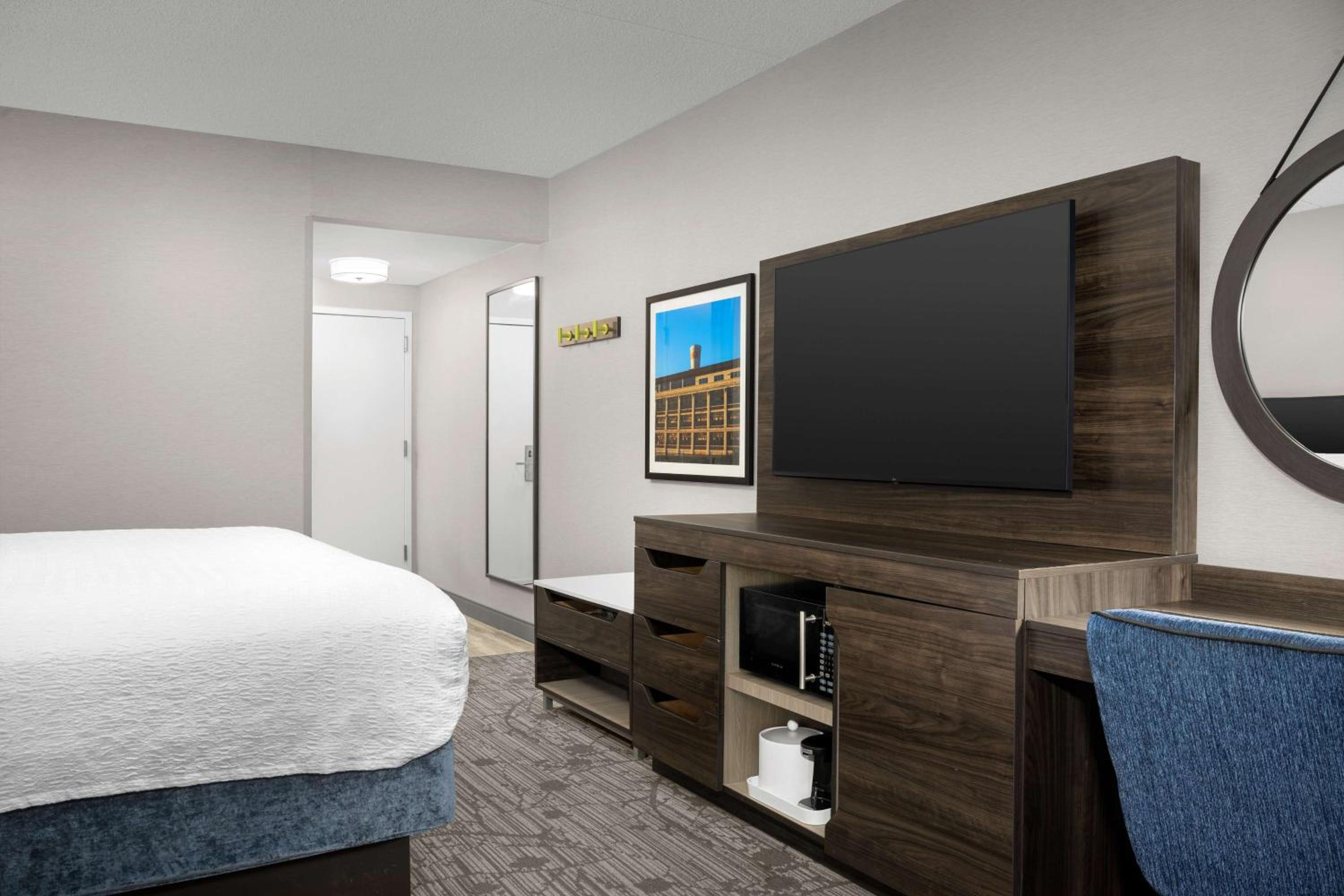 King Studio Suite - Non-Smoking - Photo 1