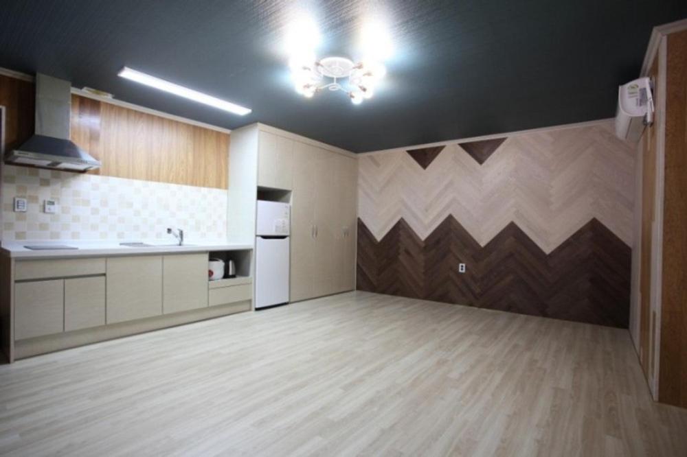 Double Room 1 - Photo 3