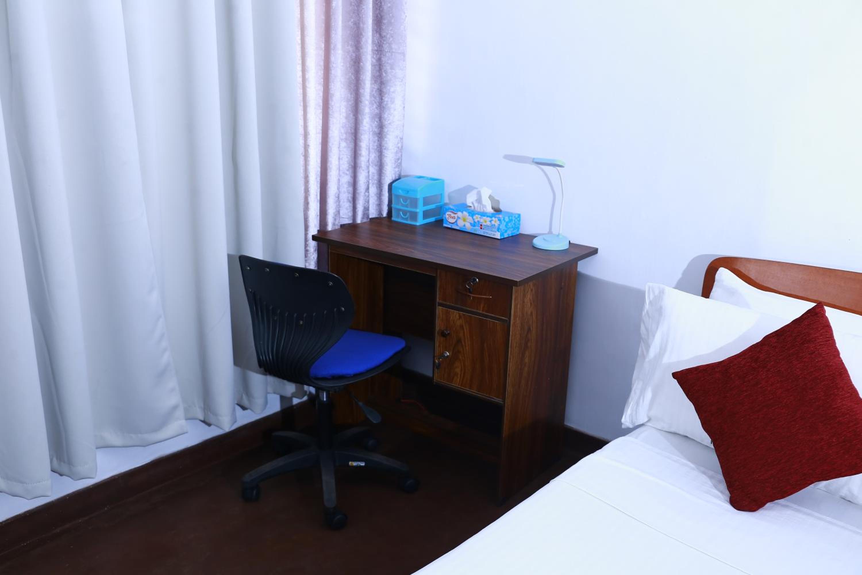 Deluxe Double or Twin Room - Photo 3
