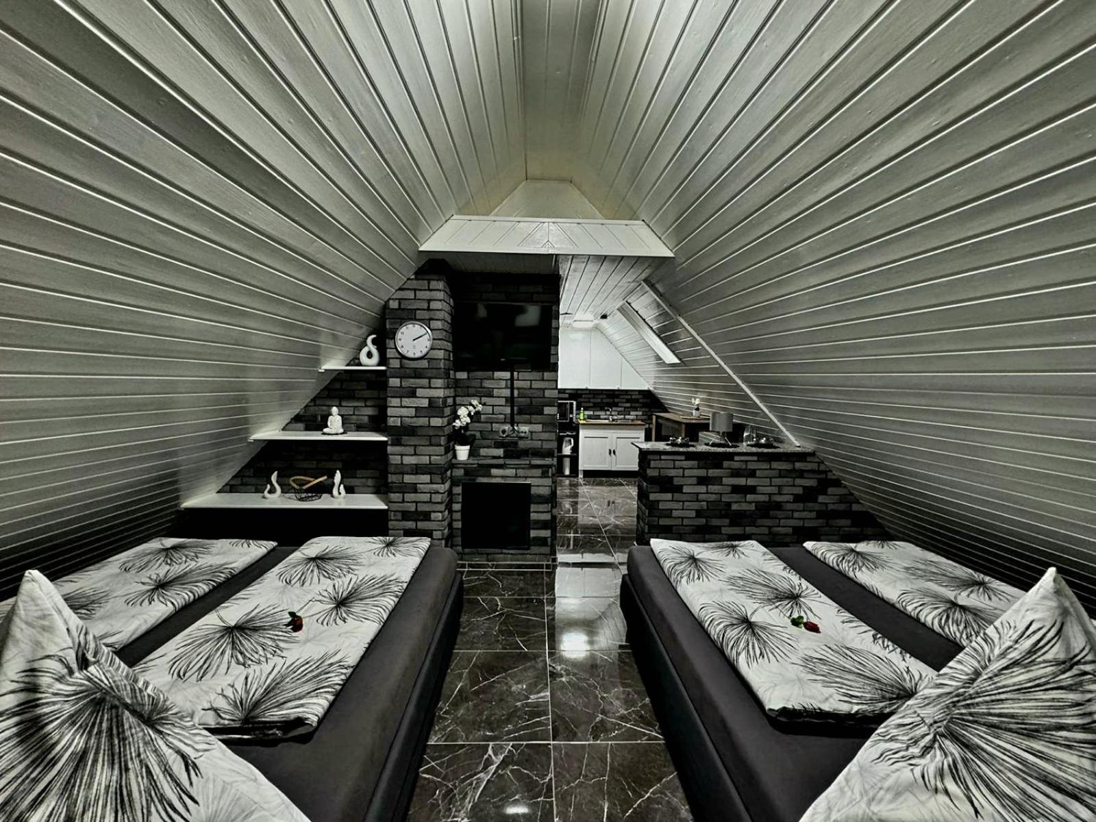 Apartment - Photo 1
