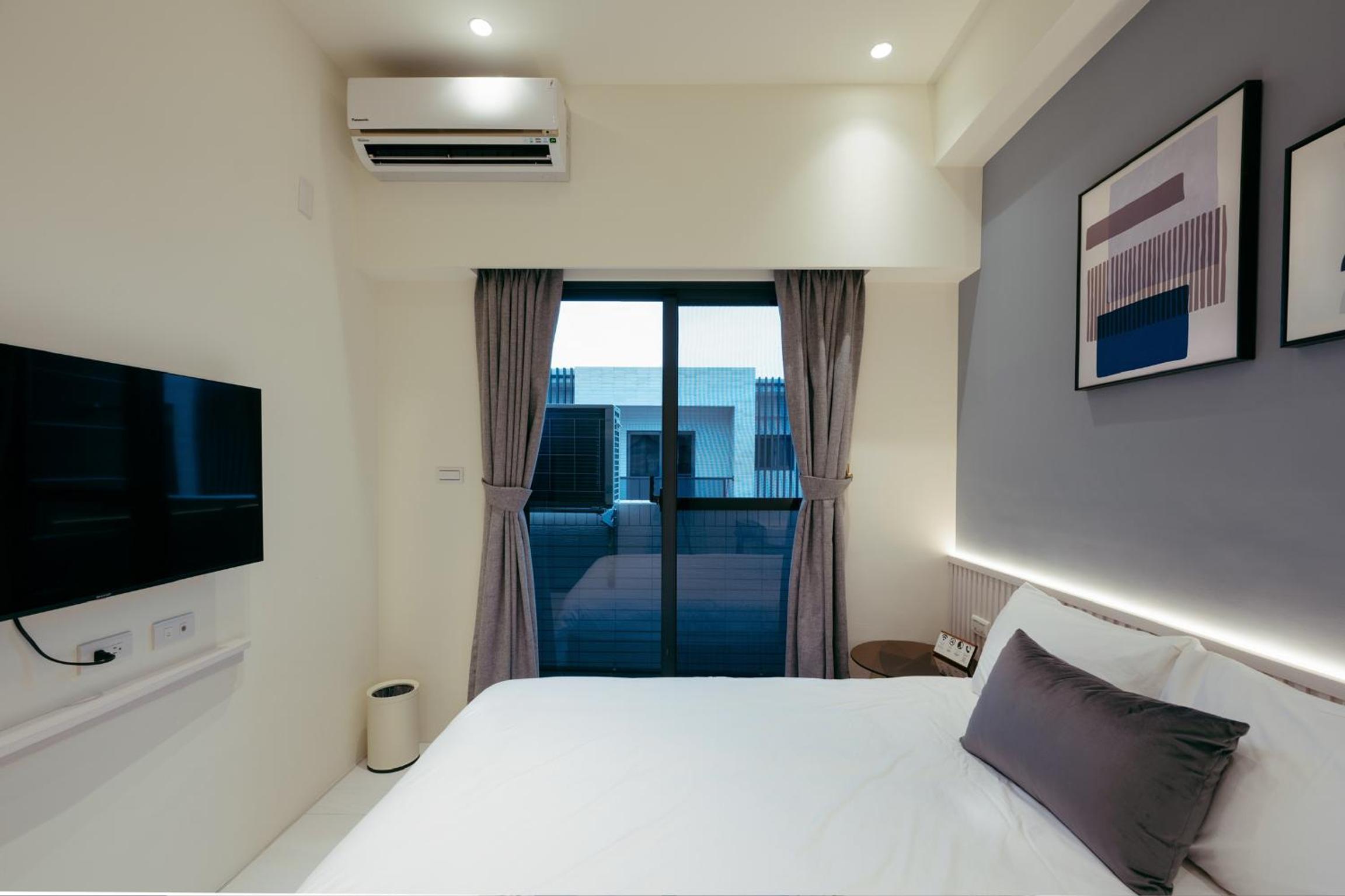 Standard Double Room photo 3
