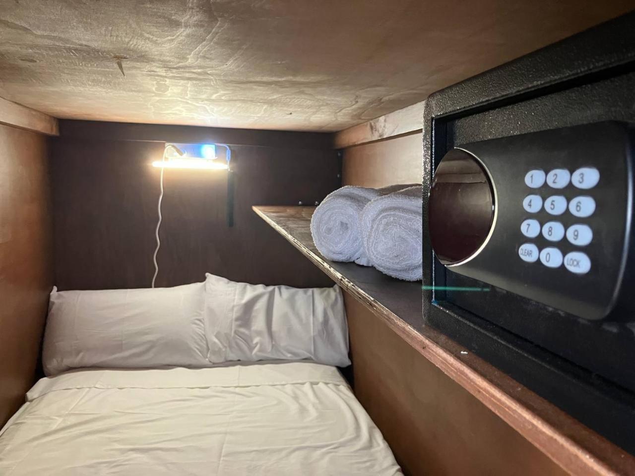 Bunk Bed in Mixed Dormitory Room photo 1