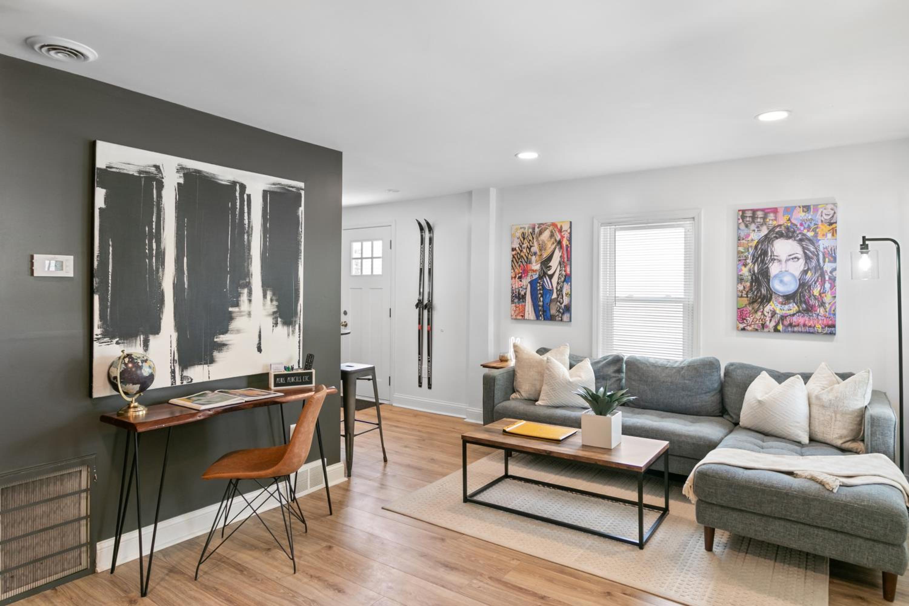 Apartment photo 1