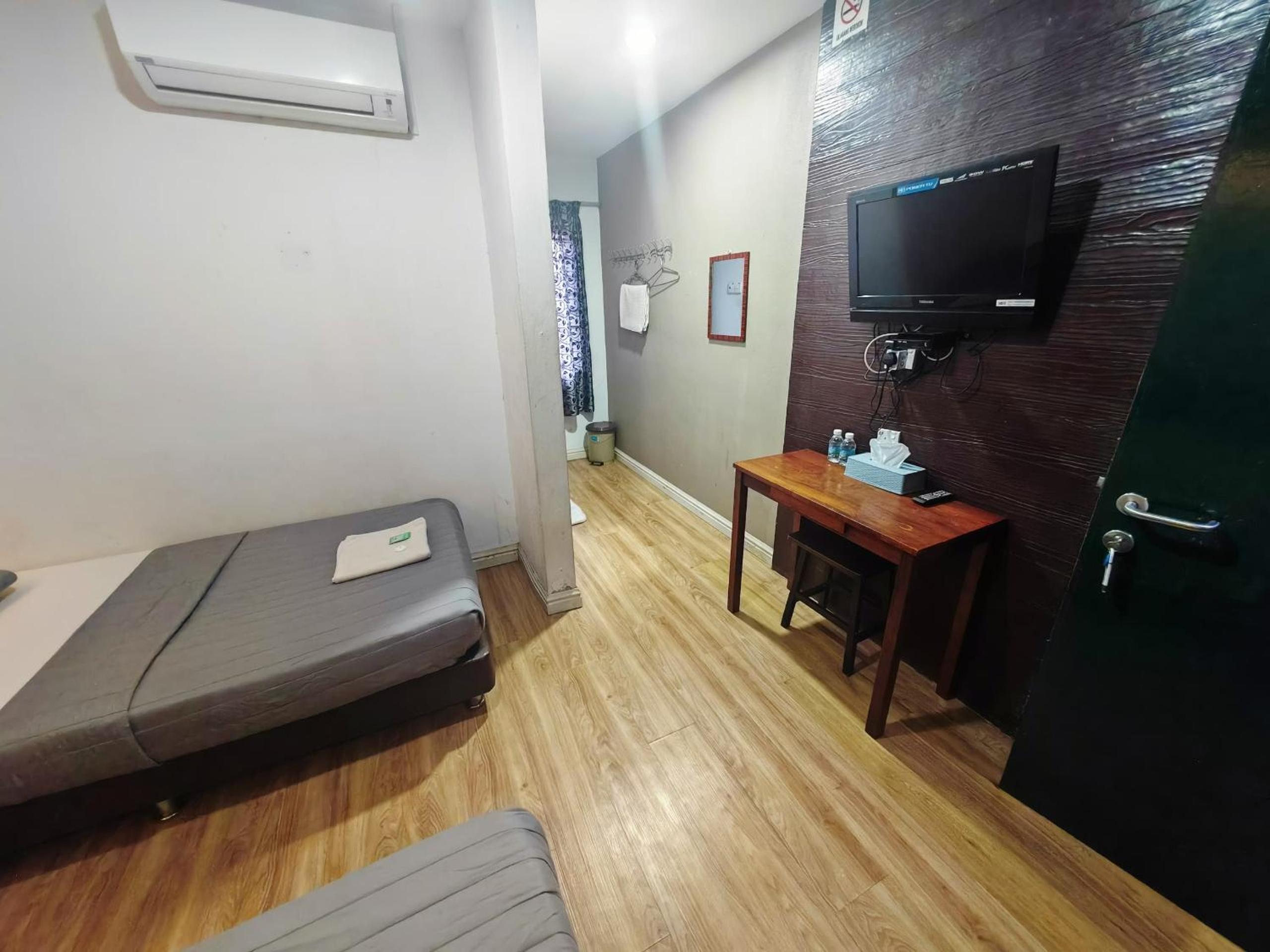 Twin Room photo 2