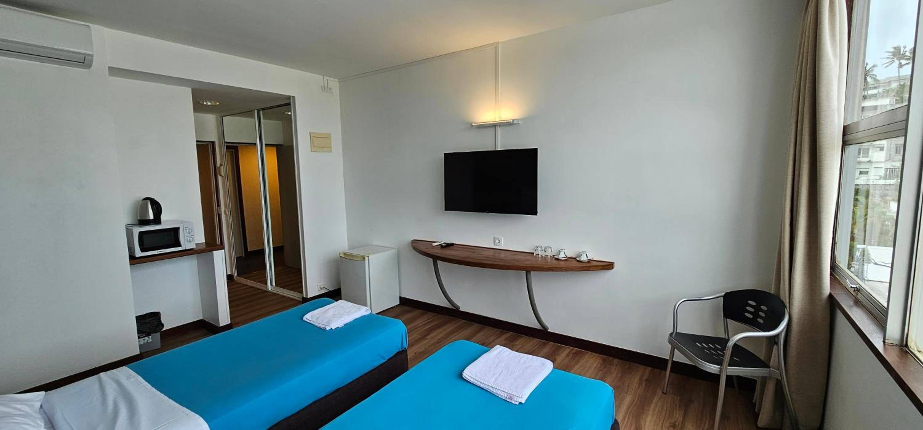 Deluxe Double or Twin Room photo 3